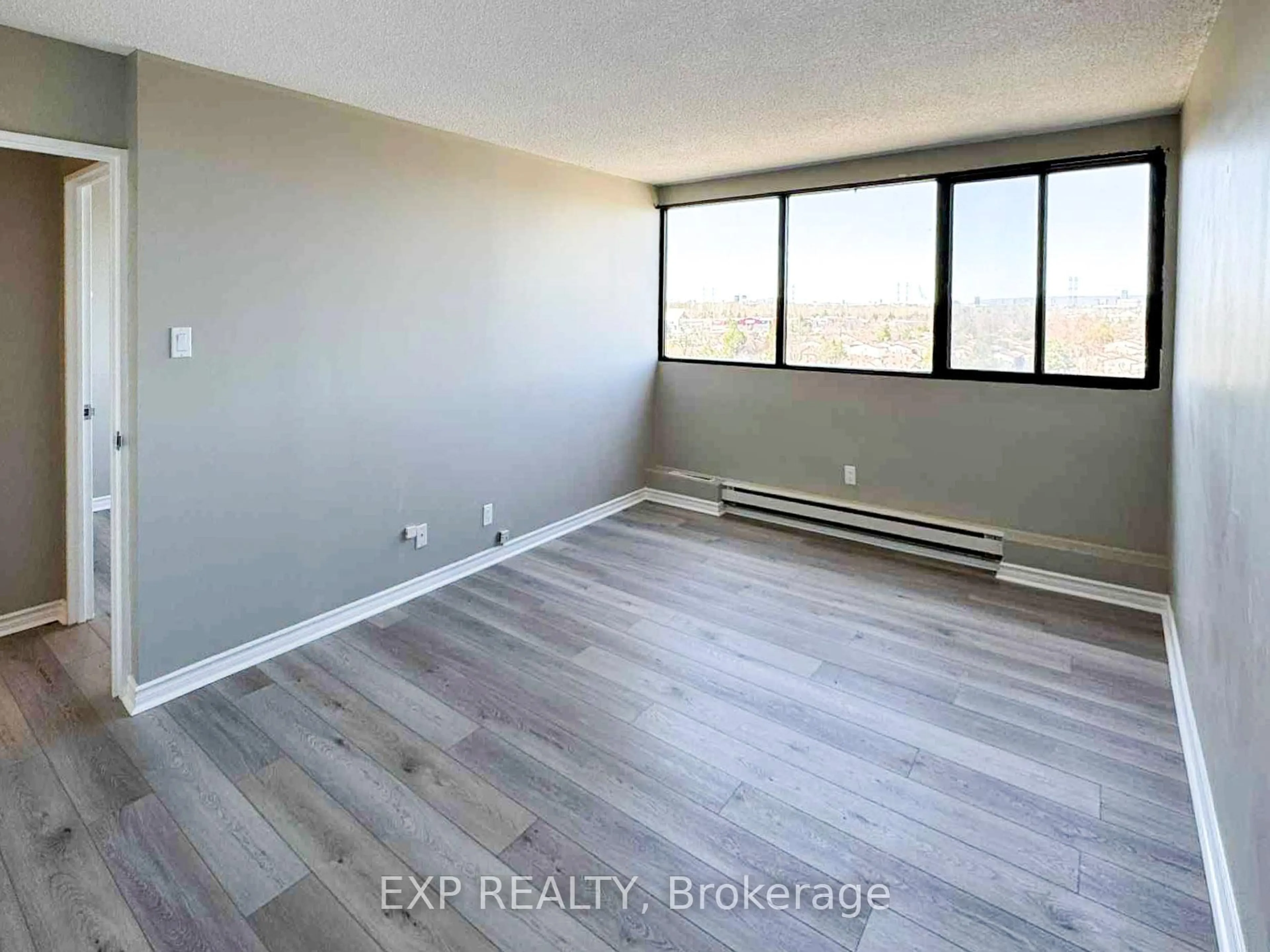 A pic of a room for 1285 Cahill Dr #808, Ottawa Ontario K1V 9A7