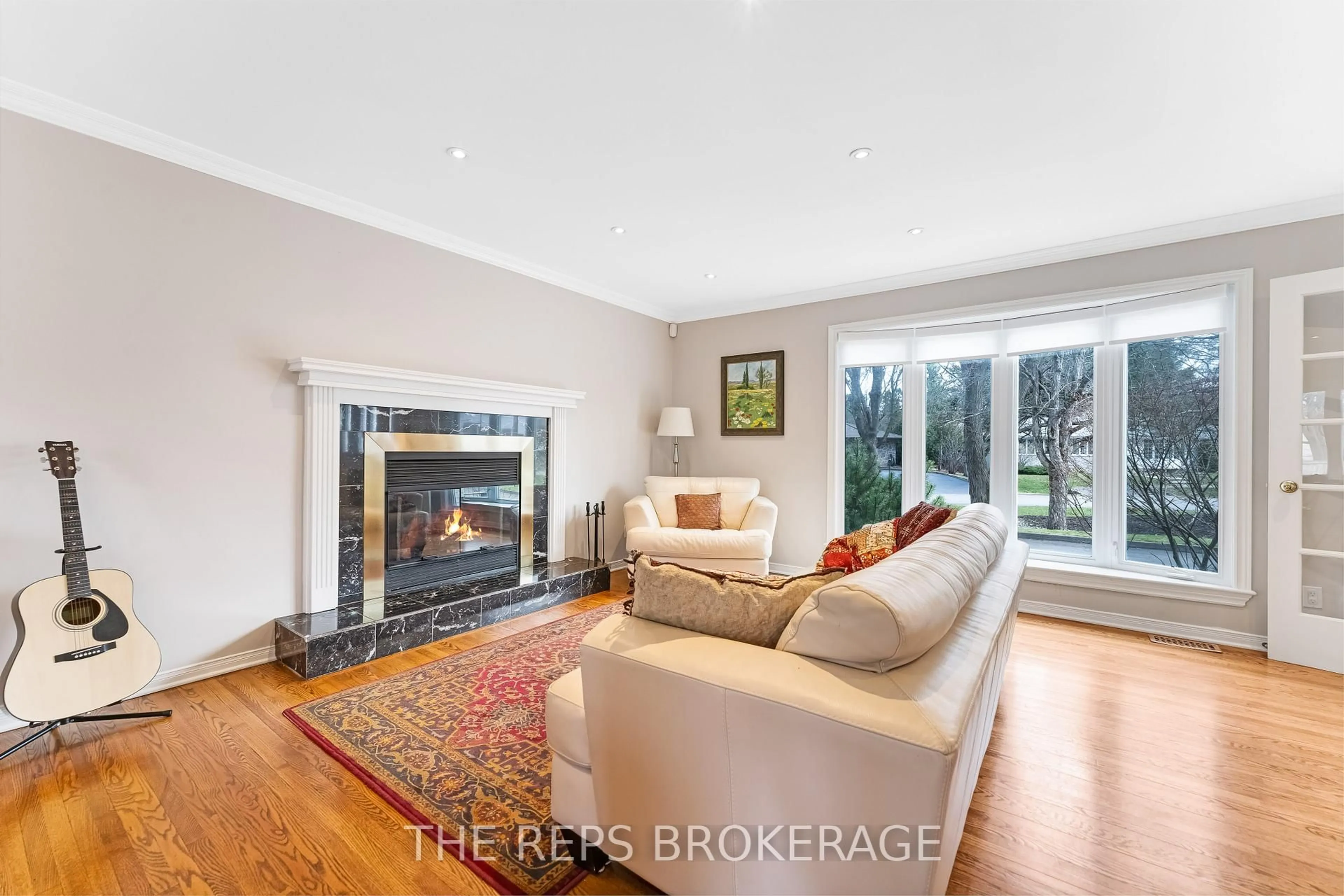 Living room with furniture, unknown for 3062 Upper Otterson Pl, Ottawa Ontario K1V 7B6