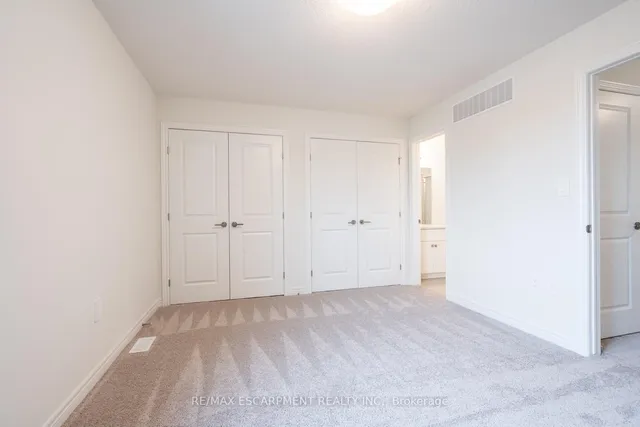 Additional property image - 2620 BINBROOK Rd Unit 206