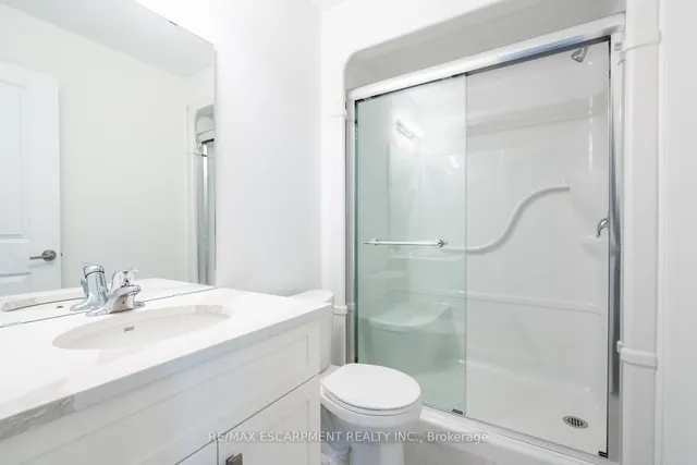 Additional property image - 2620 BINBROOK Rd Unit 206