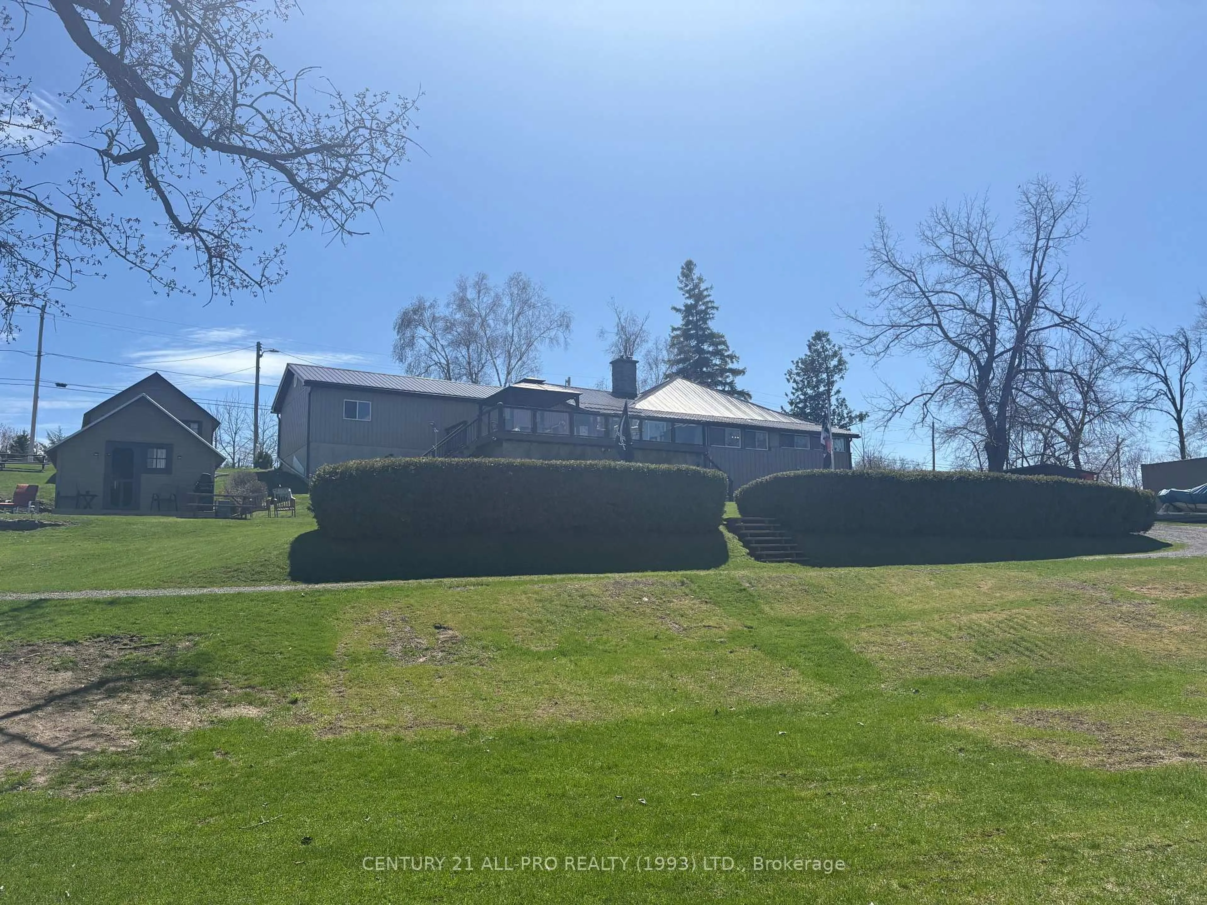A pic from outside/outdoor area/front of a property/back of a property/a pic from drone, unknown for 1267 South Shore Rd, Napanee Ontario K7R 3K7