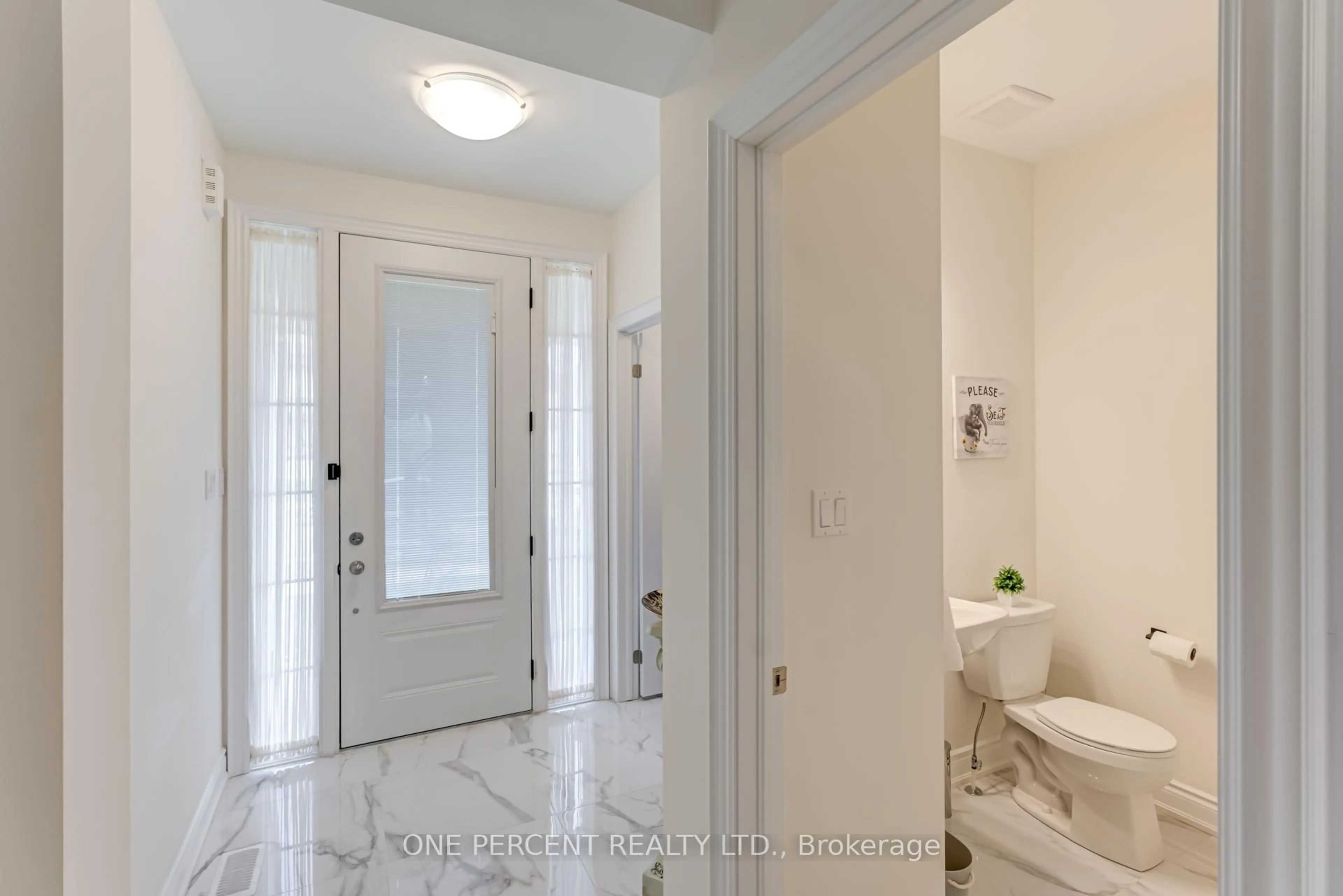 Indoor entryway for 29 Connolly Rd, Kawartha Lakes Ontario K9V 0P1