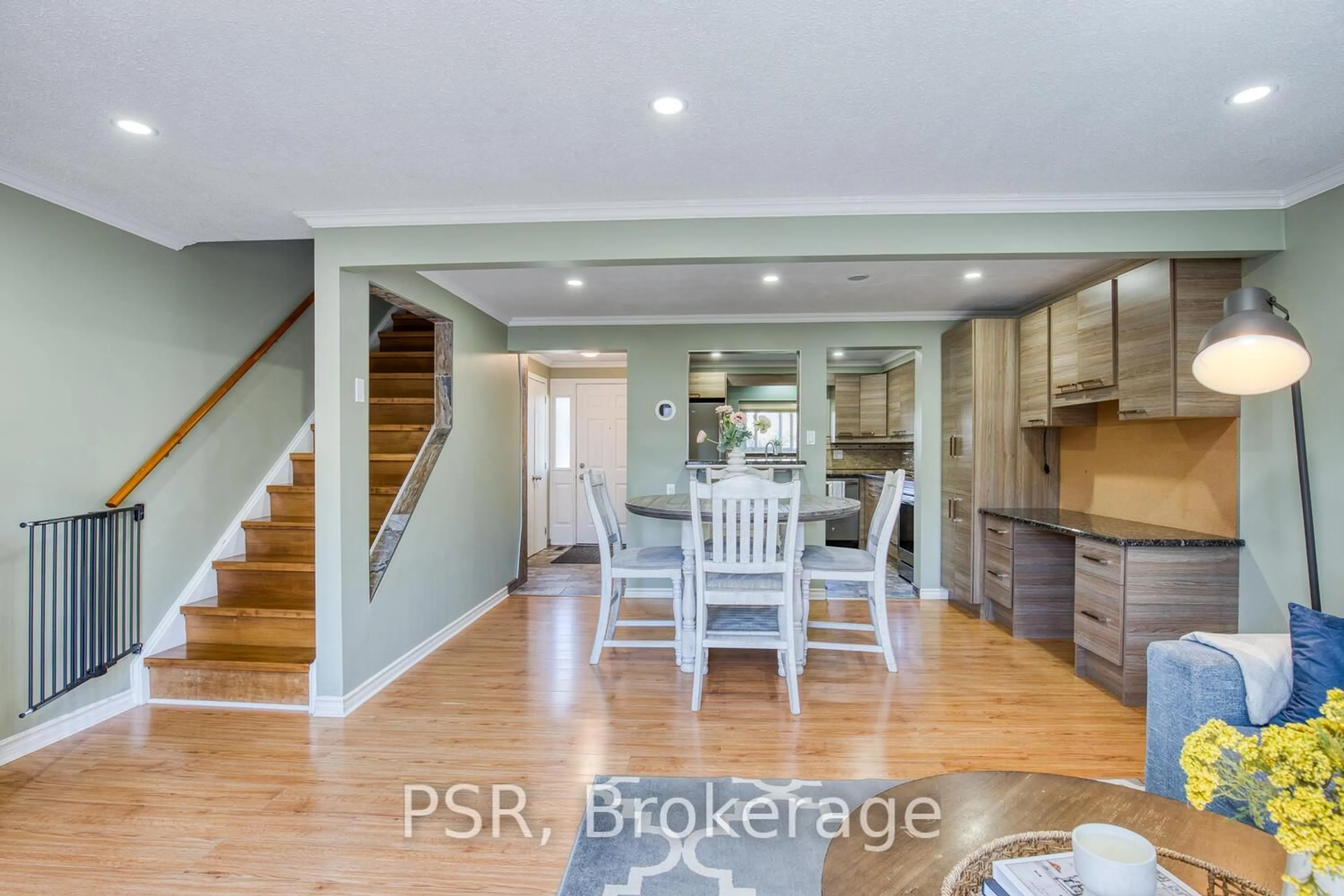 Open concept kitchen, wood/laminate floor for 11 Grand River Blvd #20, Kitchener Ontario N2A 2T2