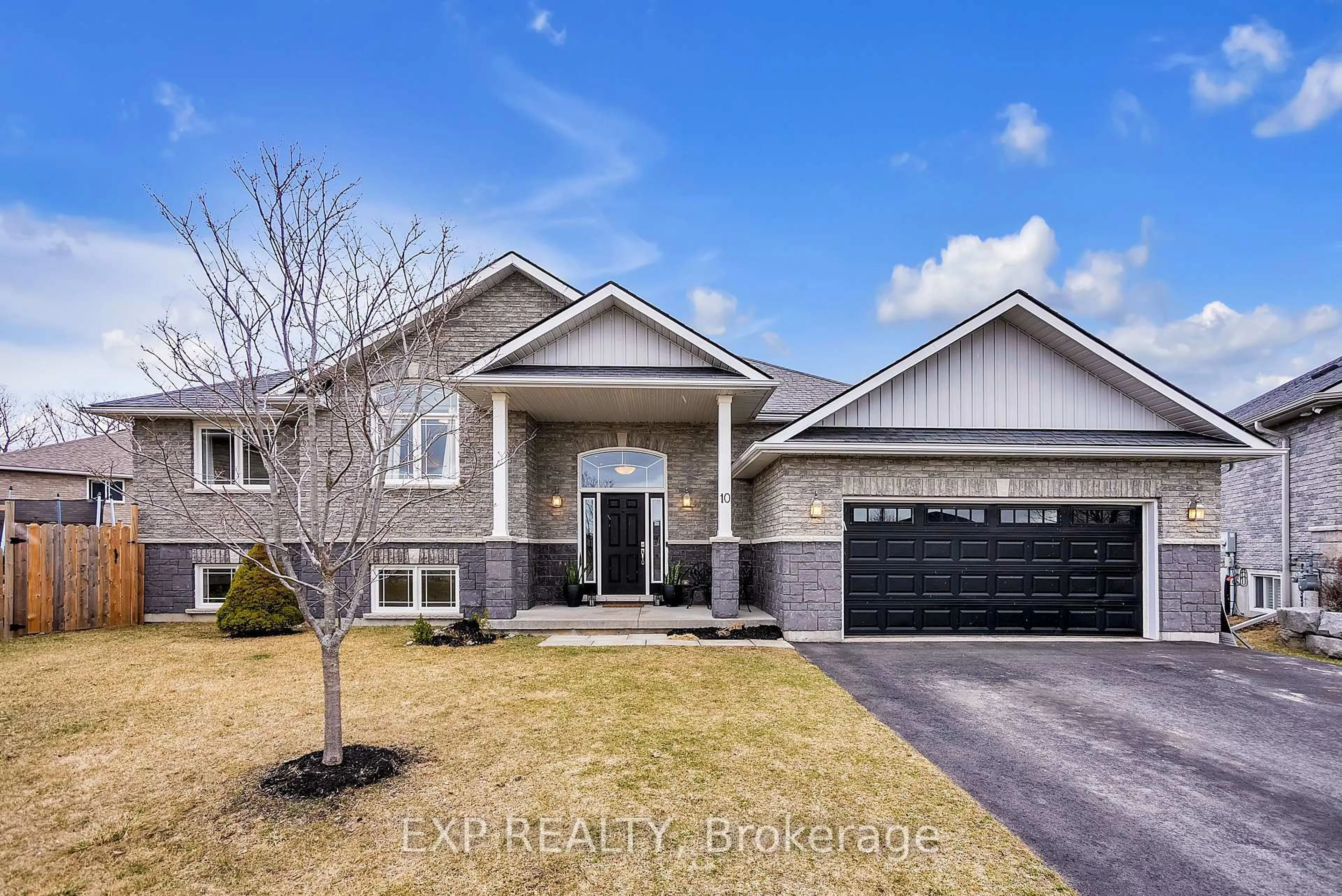 Home with brick exterior material, street for 10 Spencer Crt, Quinte West Ontario K8V 6X3