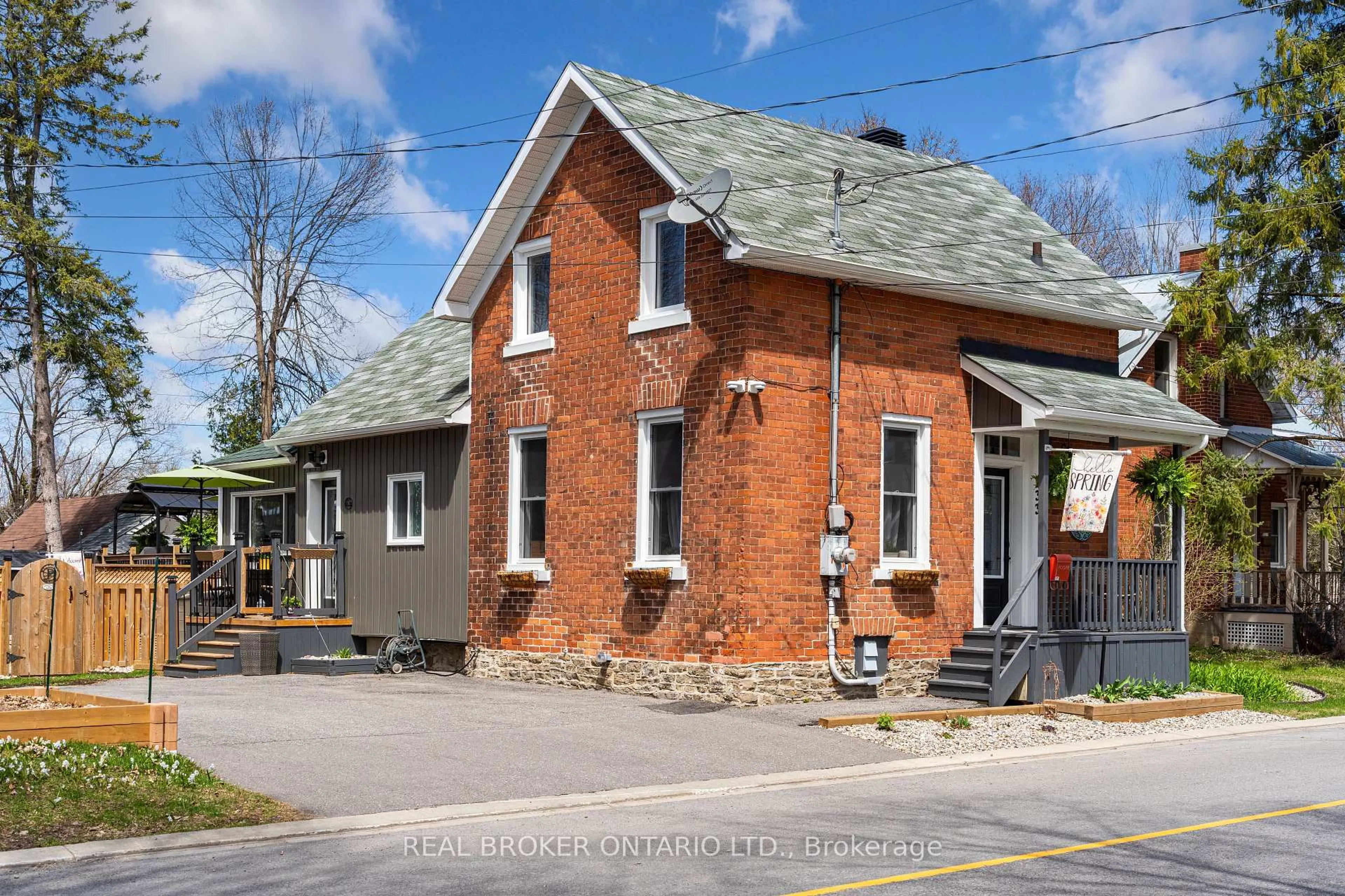 Home with brick exterior material, street for 133 Nelson St, Carleton Place Ontario K7C 1A3
