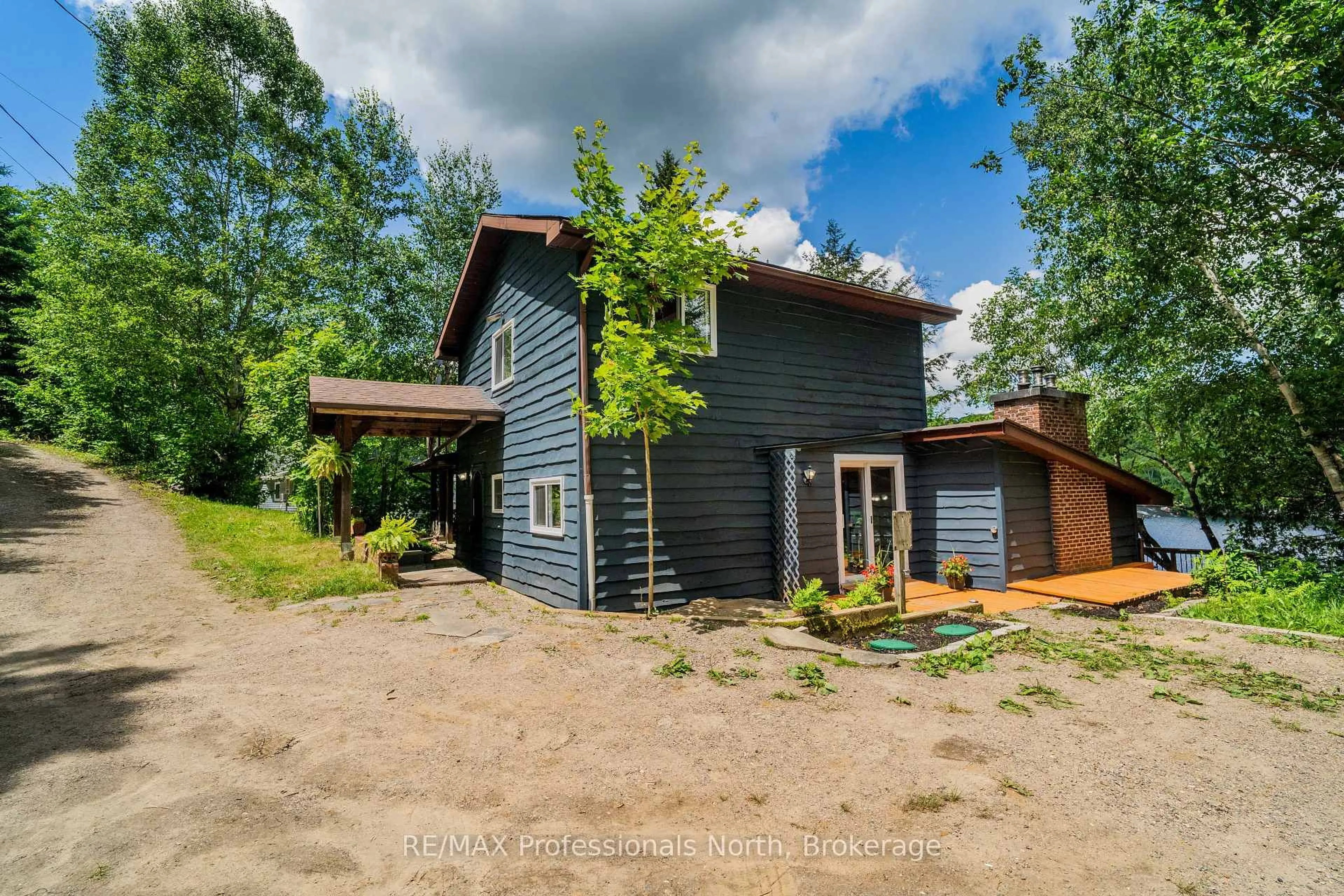 A pic from outside/outdoor area/front of a property/back of a property/a pic from drone, building for 1345 SINCLAIR Tr #Kawagama Lake, Algonquin Highlands Ontario P0A 1E0