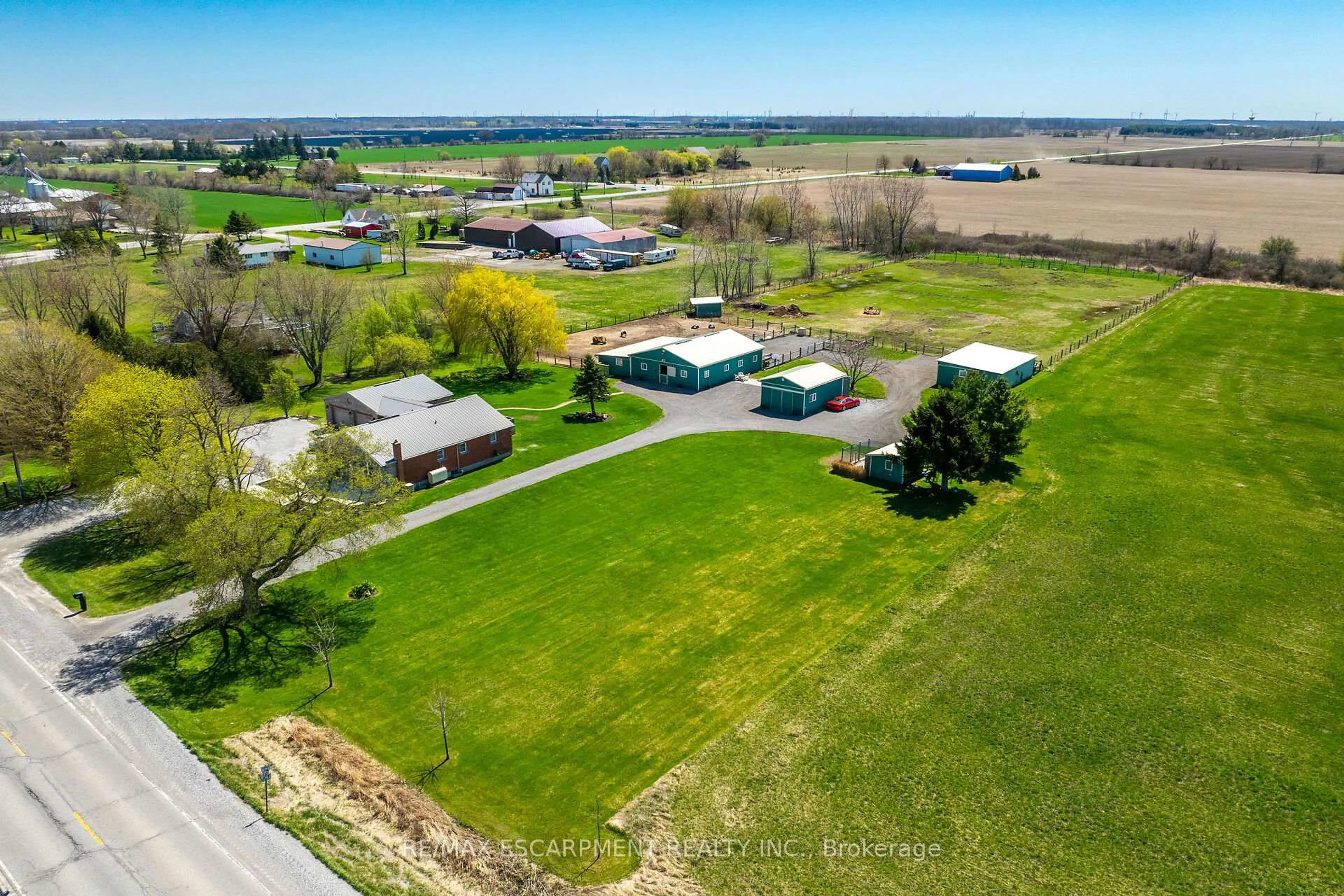 A pic from outside/outdoor area/front of a property/back of a property/a pic from drone, water/lake/river/ocean view for 1866 Thompson Rd, Norfolk Ontario N0A 1Y0