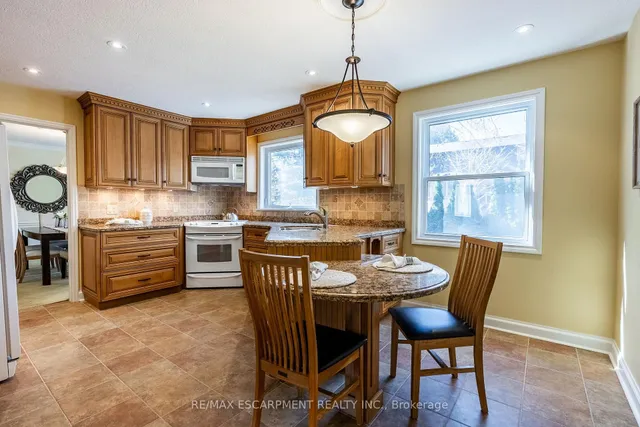 Additional property image - 158 Marigold Crt