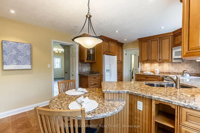 Additional property image - 158 Marigold Crt