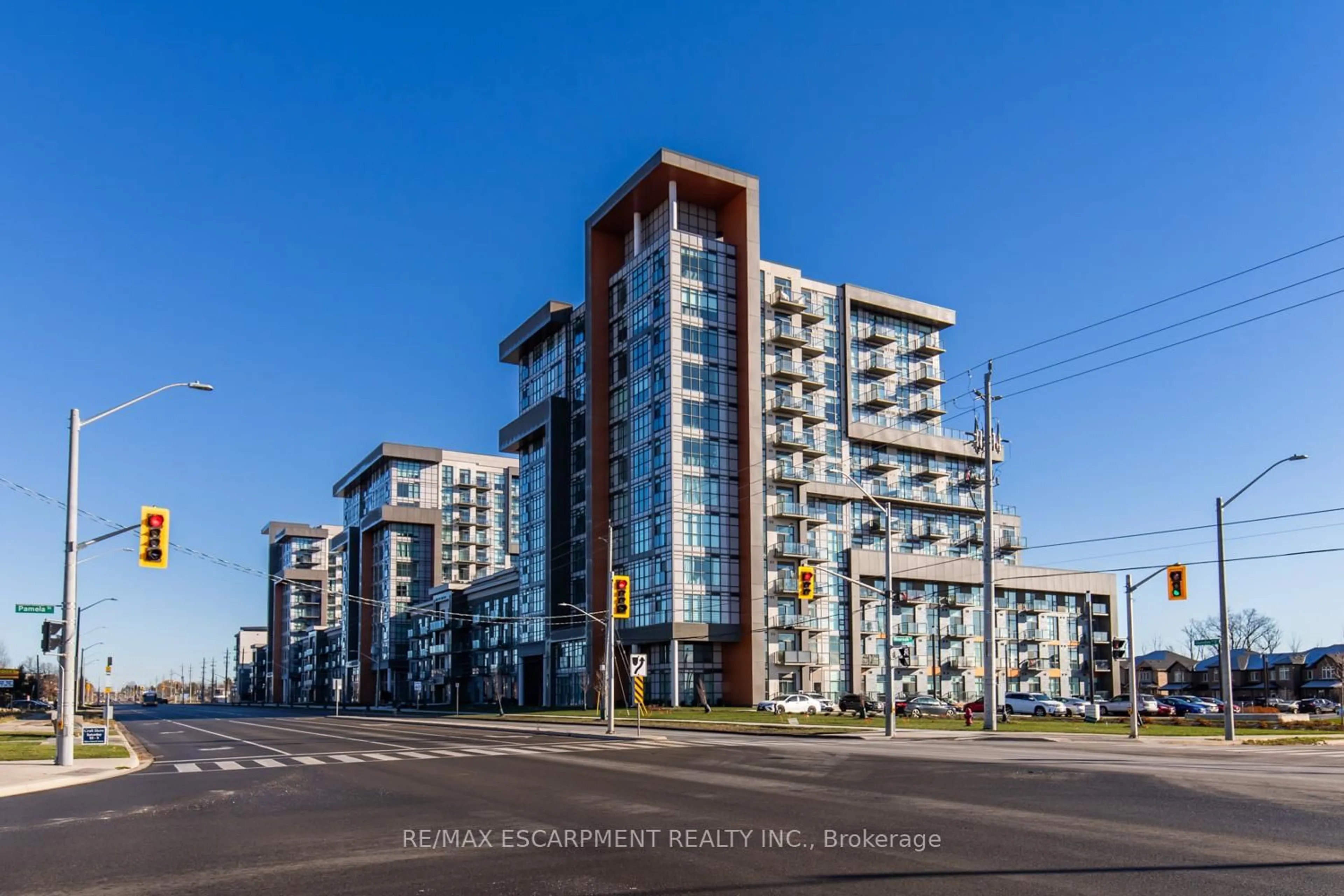 Unknown for 450 Dundas St #319, Hamilton Ontario L8B 1Z2
