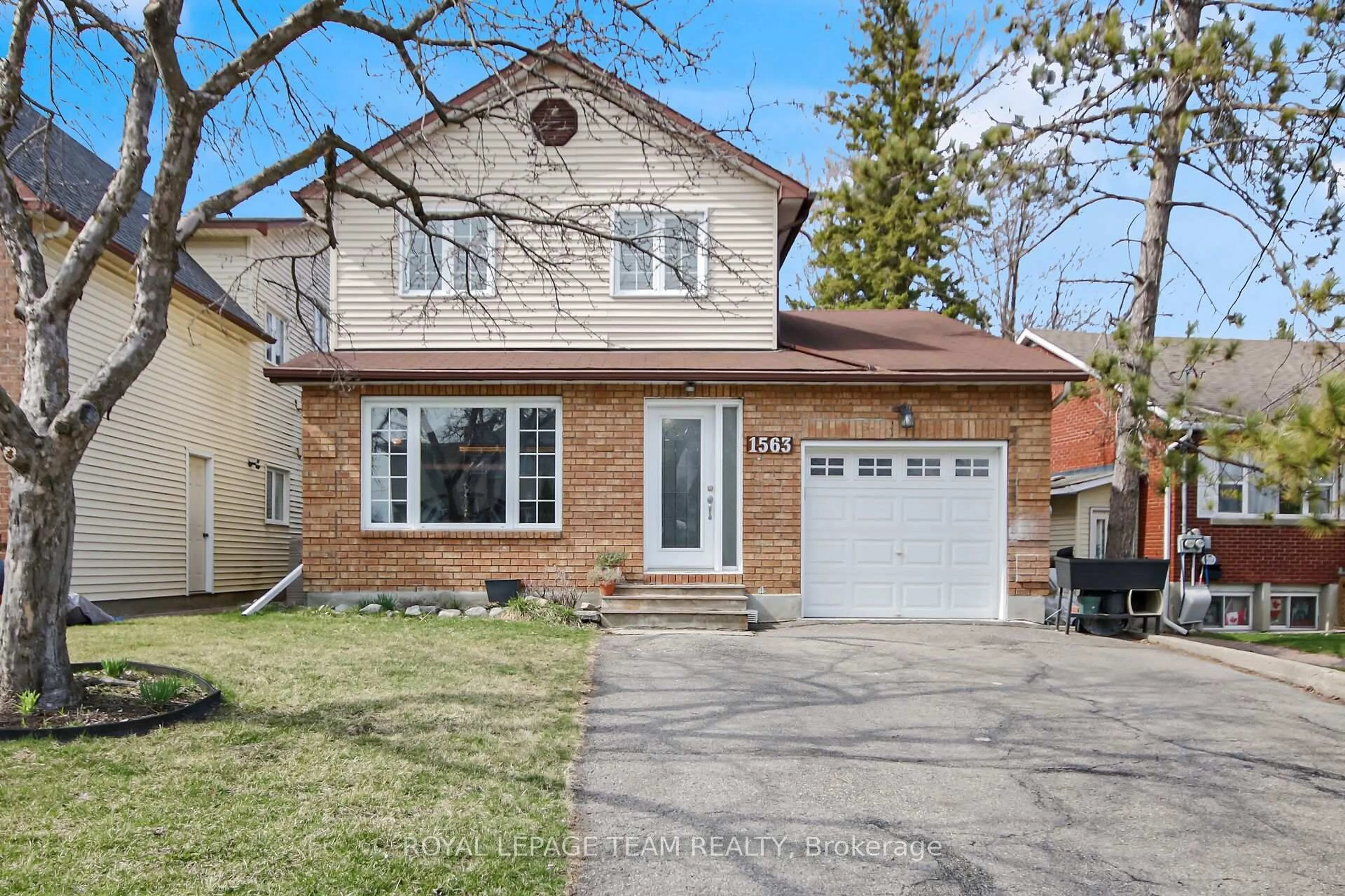 Home with brick exterior material, street for 1563 Goth Ave, Ottawa Ontario K1T 1E3