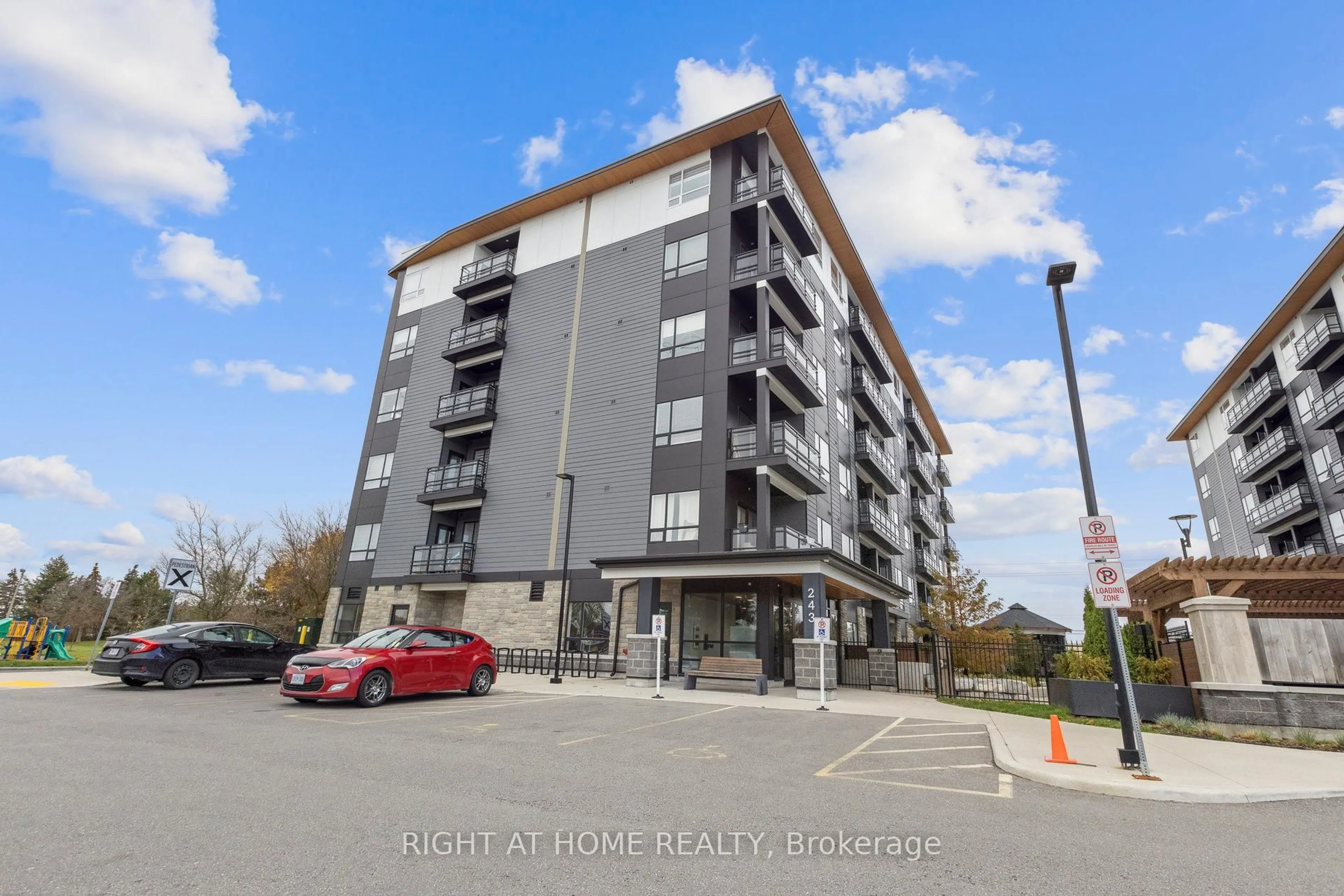 Unknown for 243 Northfield Dr #608, Waterloo Ontario N2K 0H2