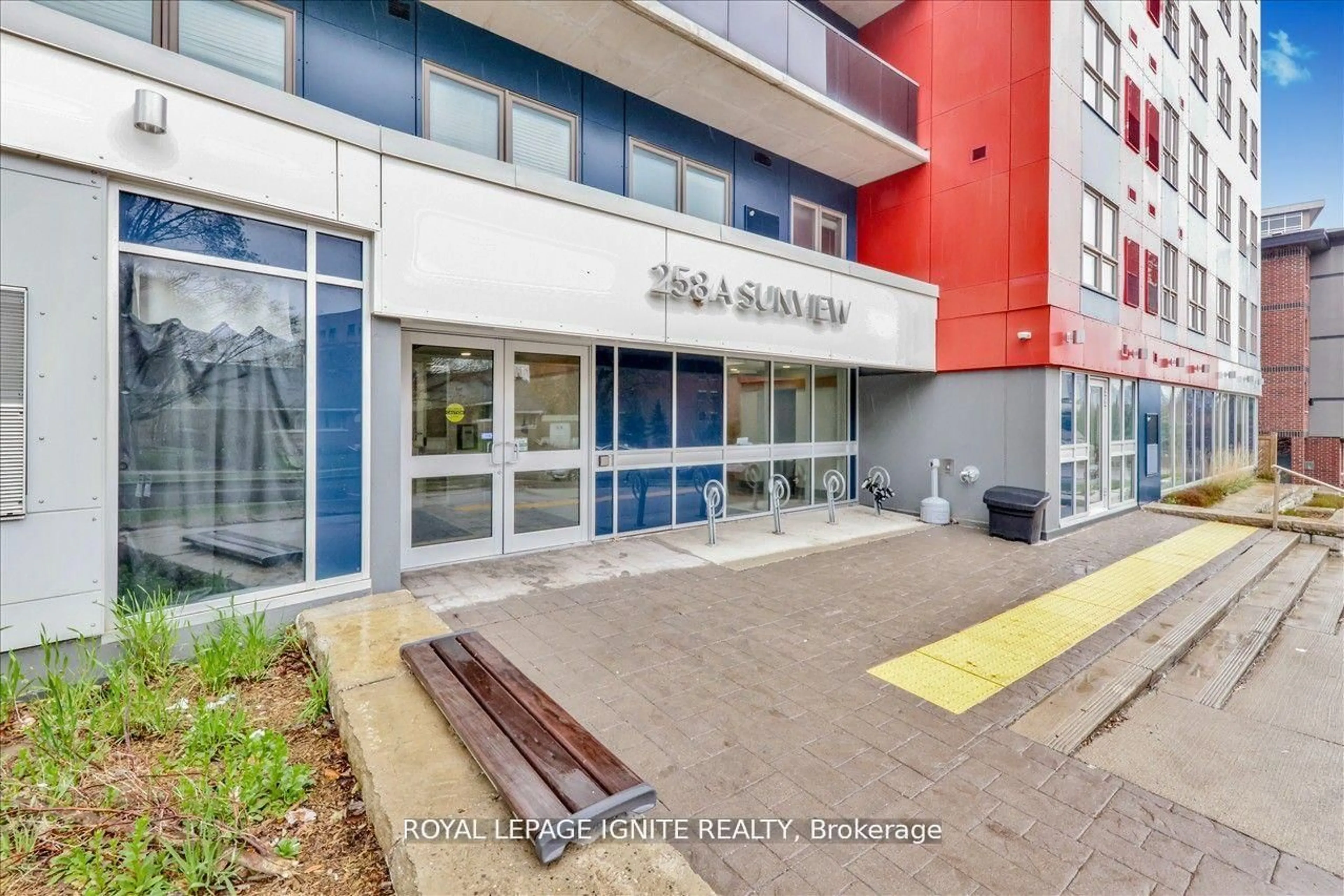 Unknown for 258A Sunview St #139, Waterloo Ontario N2L 0H6