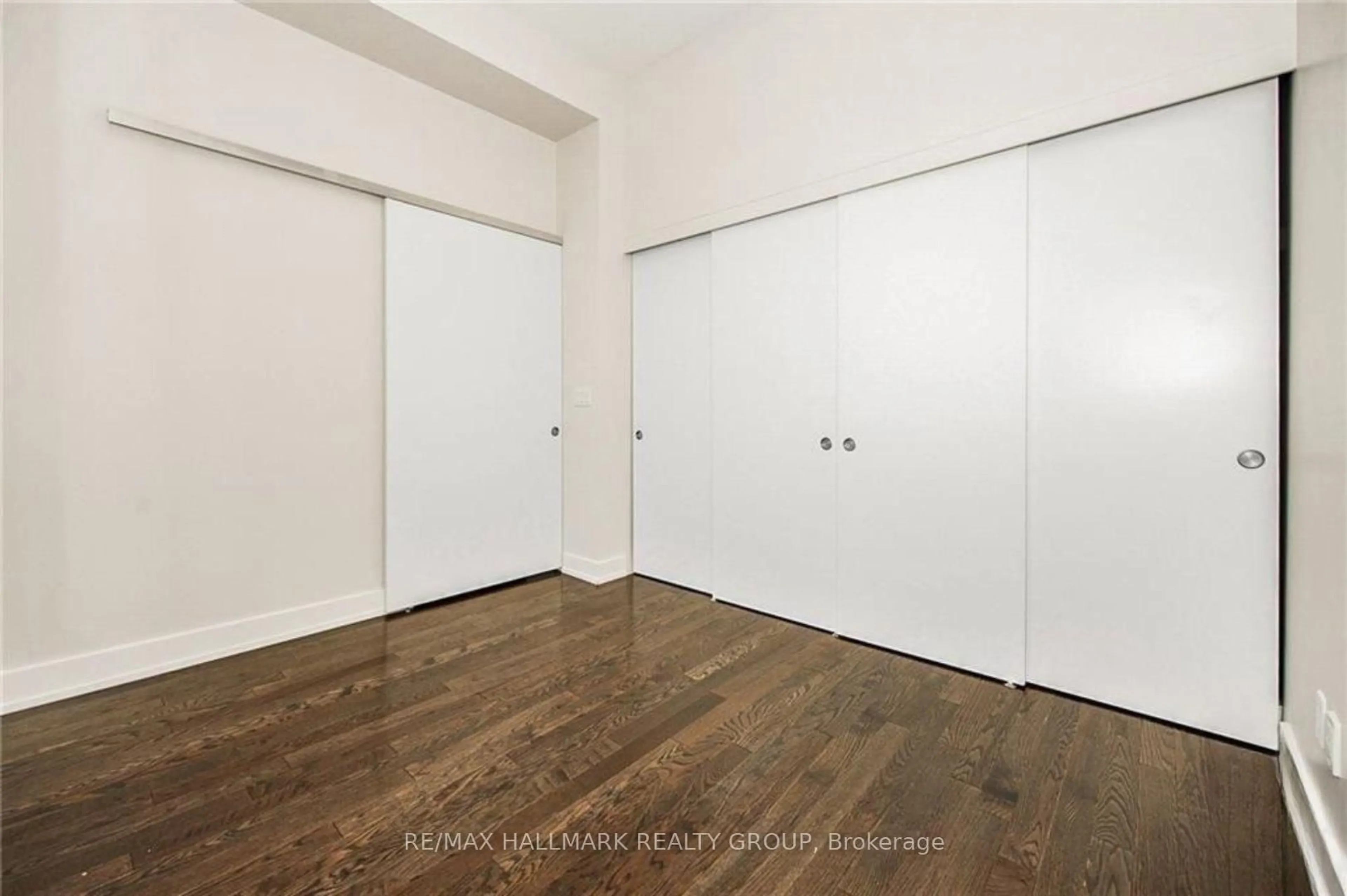 A pic of a room for 360 Patricia Ave #103, Ottawa Ontario K1Z 0A8