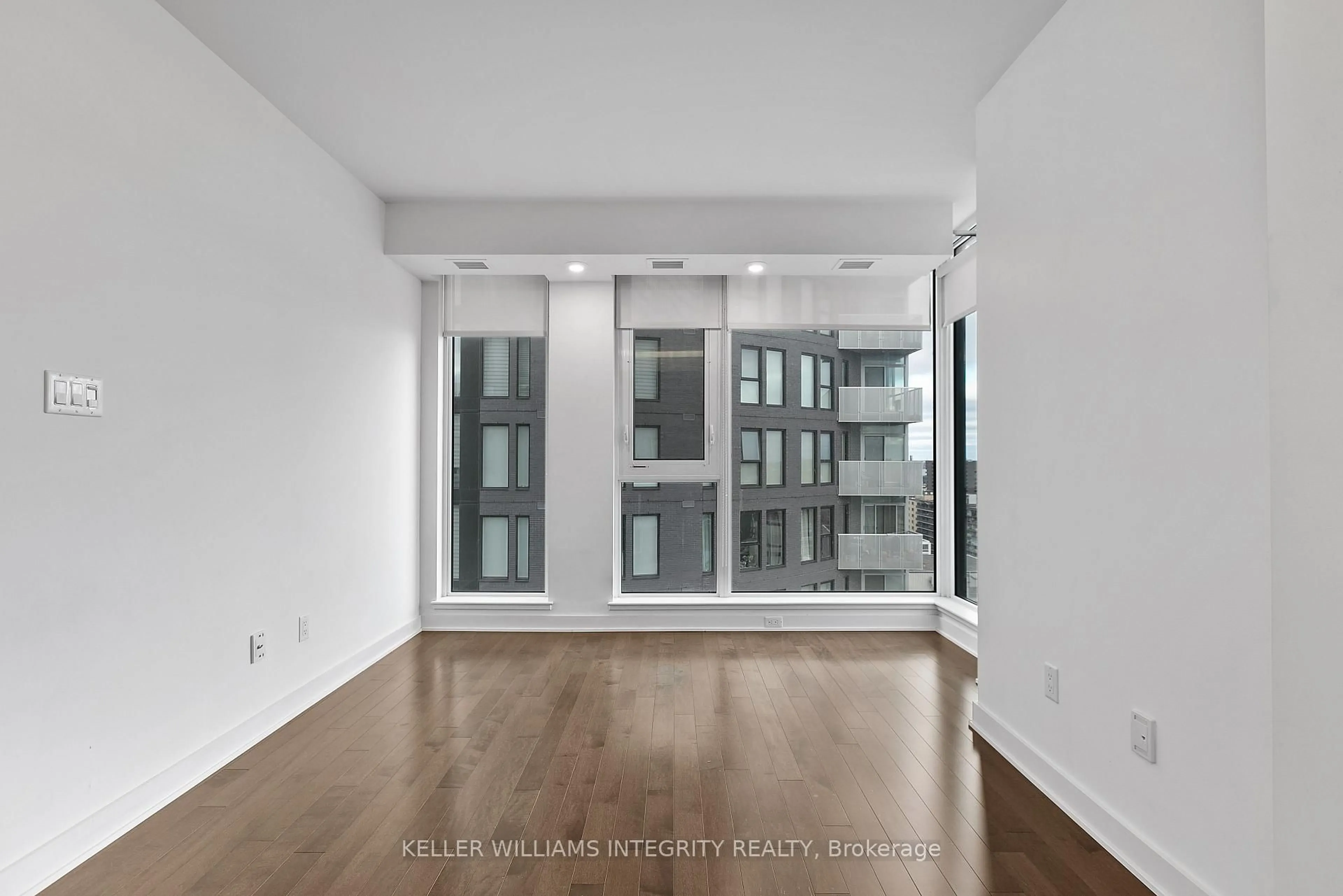 Unknown for 179 Metcalfe St #1705, Ottawa Ontario K2P 0W1