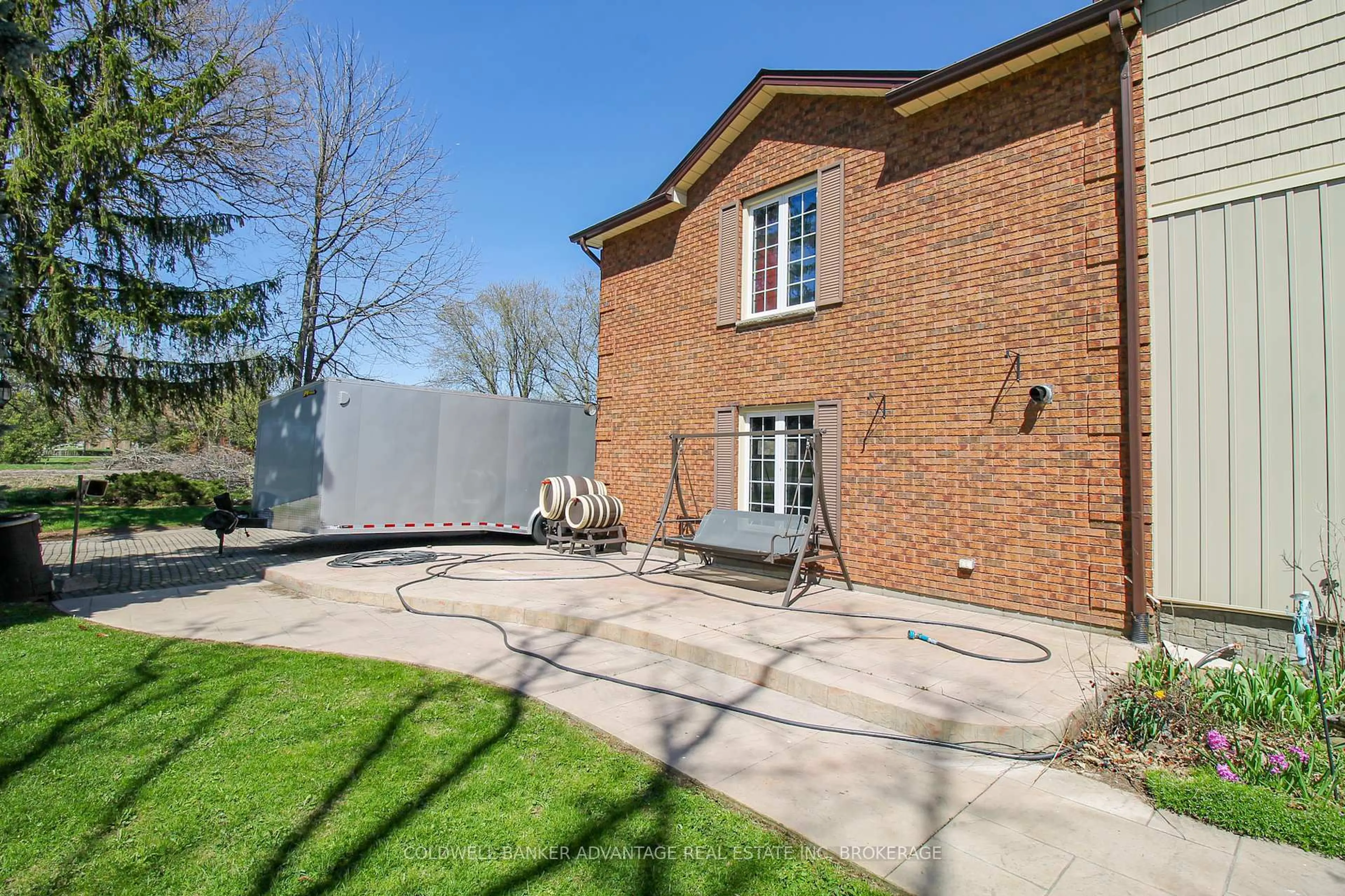 Home with brick exterior material, street for 7060 Garner Rd, Niagara Falls Ontario L2E 6S4