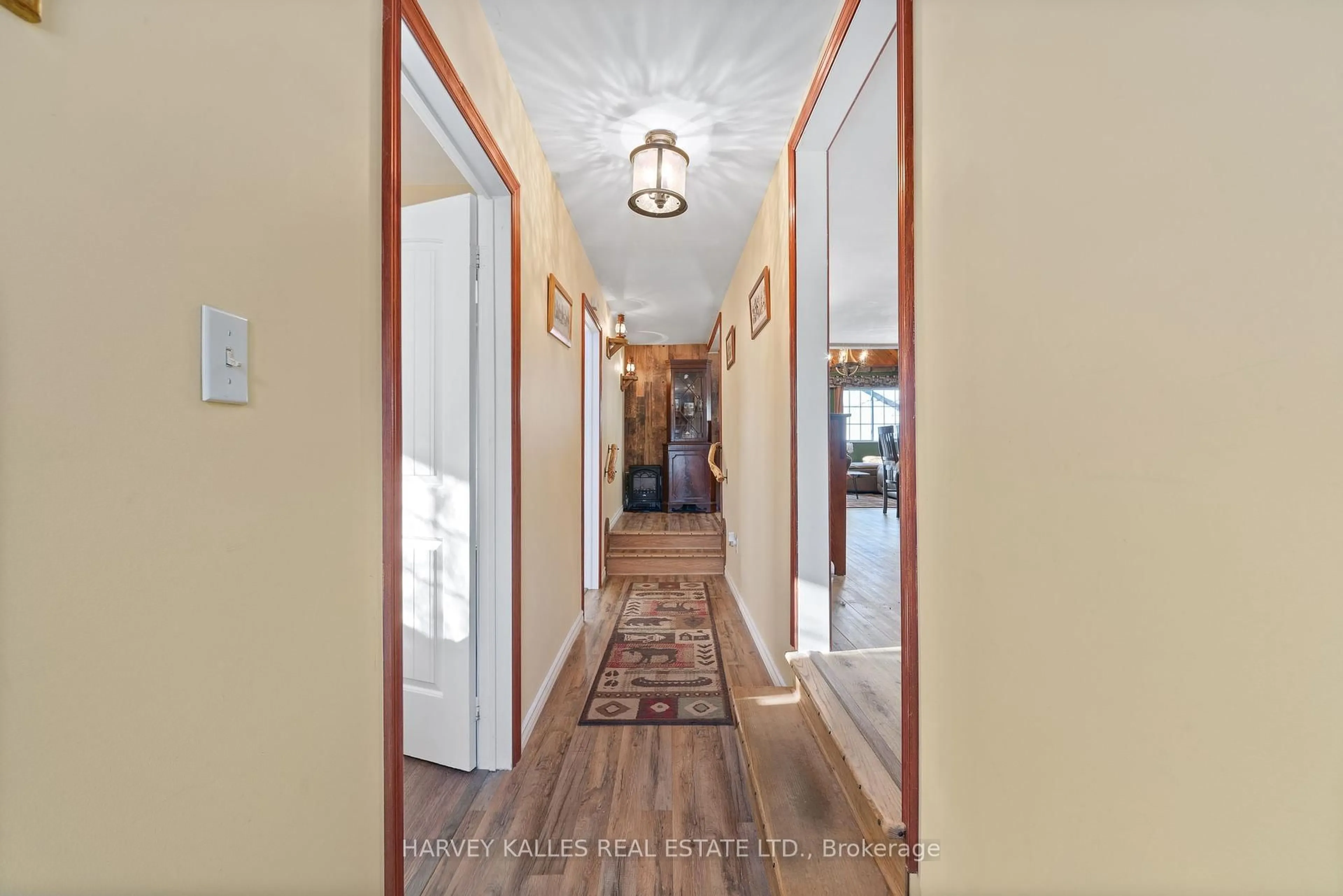 Indoor foyer for 2971 County Rd 13 N/A, Prince Edward County Ontario K0K 2T0