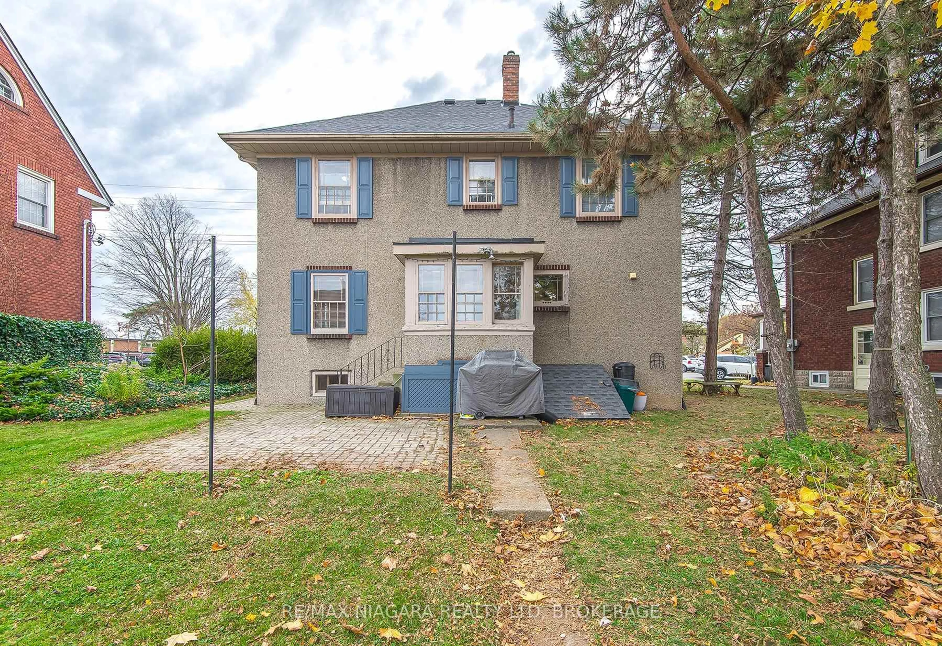 Unknown for 257 Sugarloaf St, Port Colborne Ontario L3K 2P1