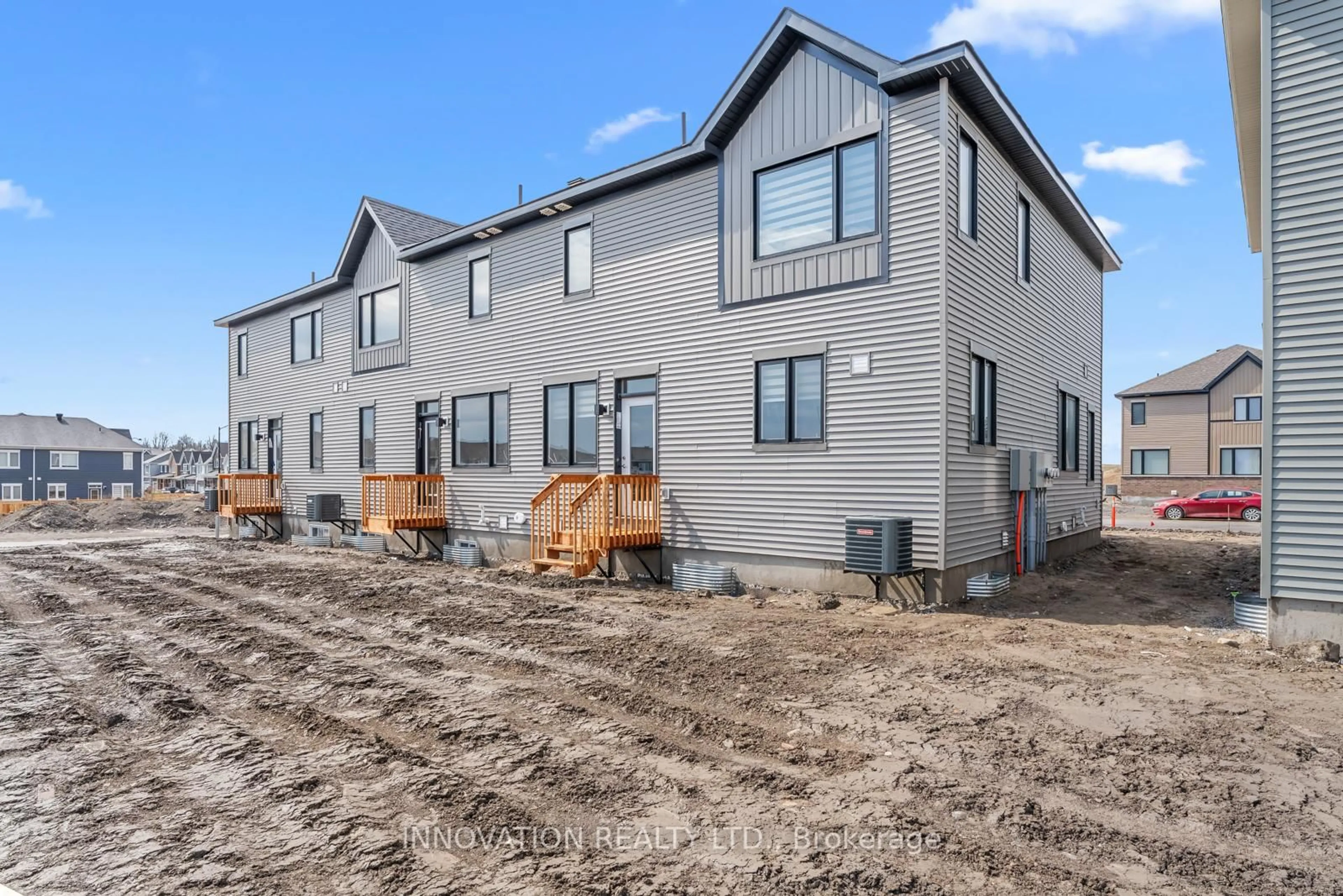 Home with vinyl exterior material, unknown for 1947 Elevation Rd, Barrhaven Ontario K2J 7H1