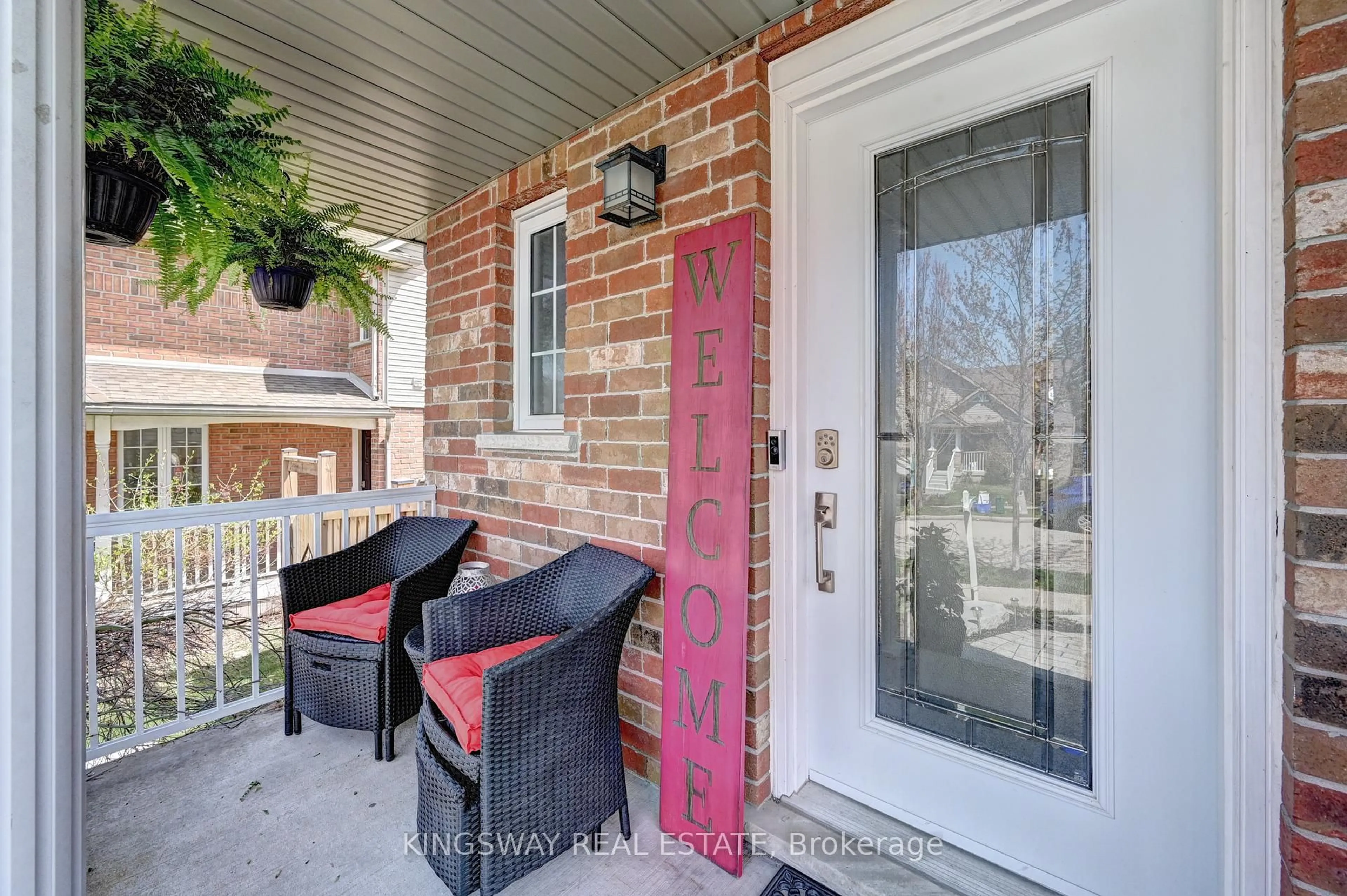 Unknown for 747 Butternut Ave, Waterloo Ontario N2V 2M3