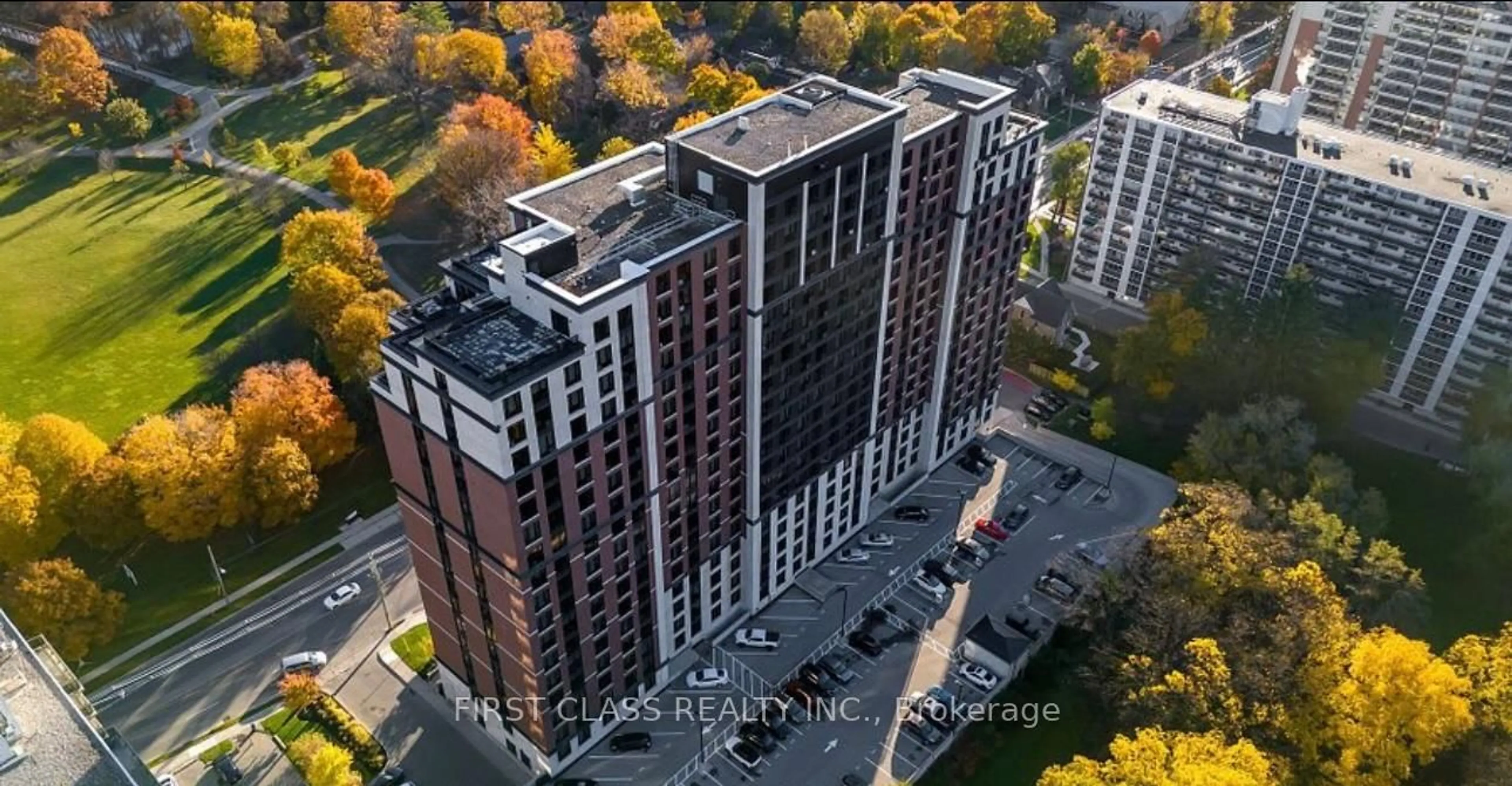 A pic from outside/outdoor area/front of a property/back of a property/a pic from drone, city buildings view from balcony for 1235 Richmond St #1307, London Ontario N6A 0C1