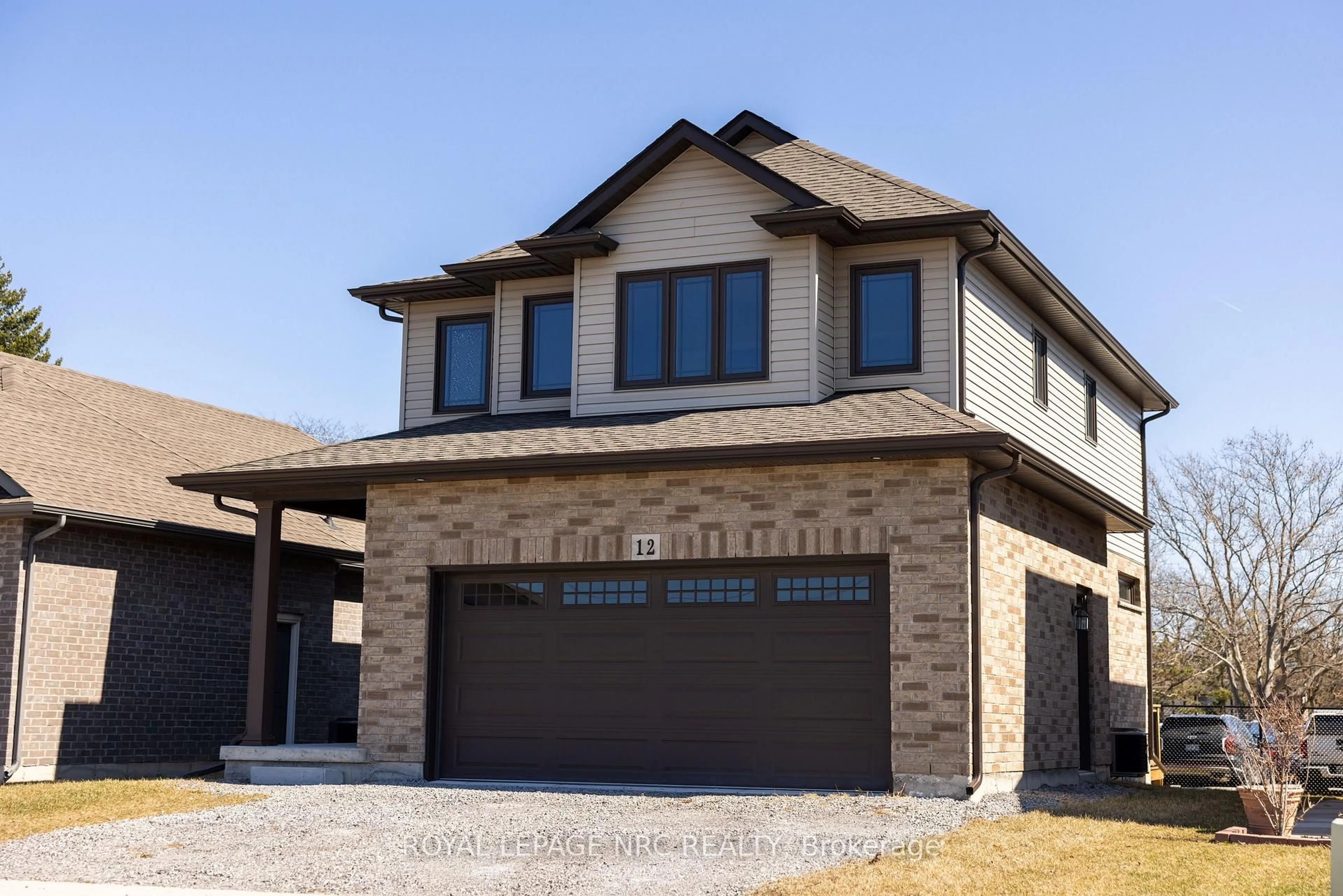 Home with brick exterior material, street for 12 BERKSHIRE Dr, St. Catharines Ontario L2M 0C2