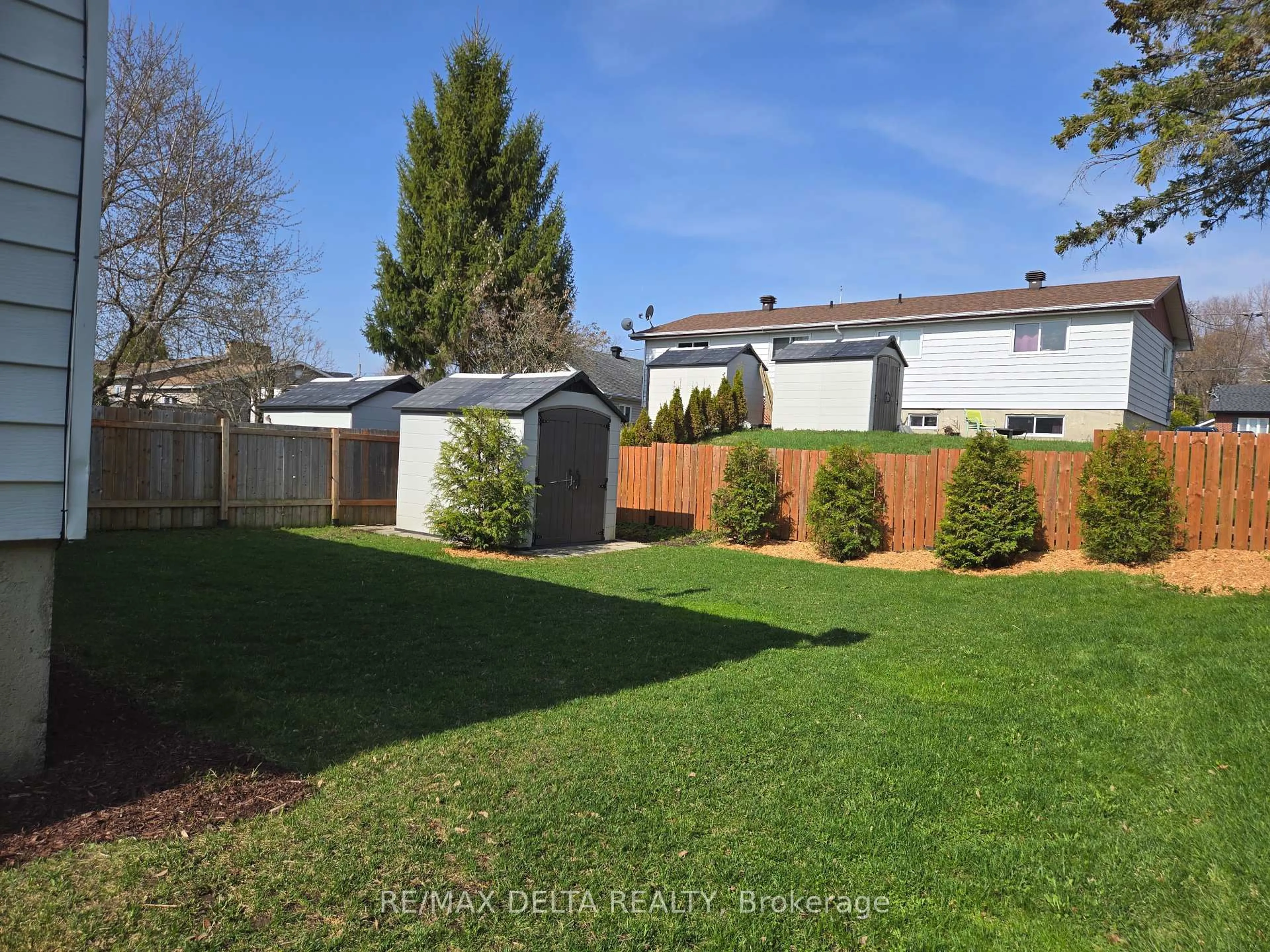A pic from outside/outdoor area/front of a property/back of a property/a pic from drone, unknown for 68 Boyd St, Champlain Ontario K0B 1R0