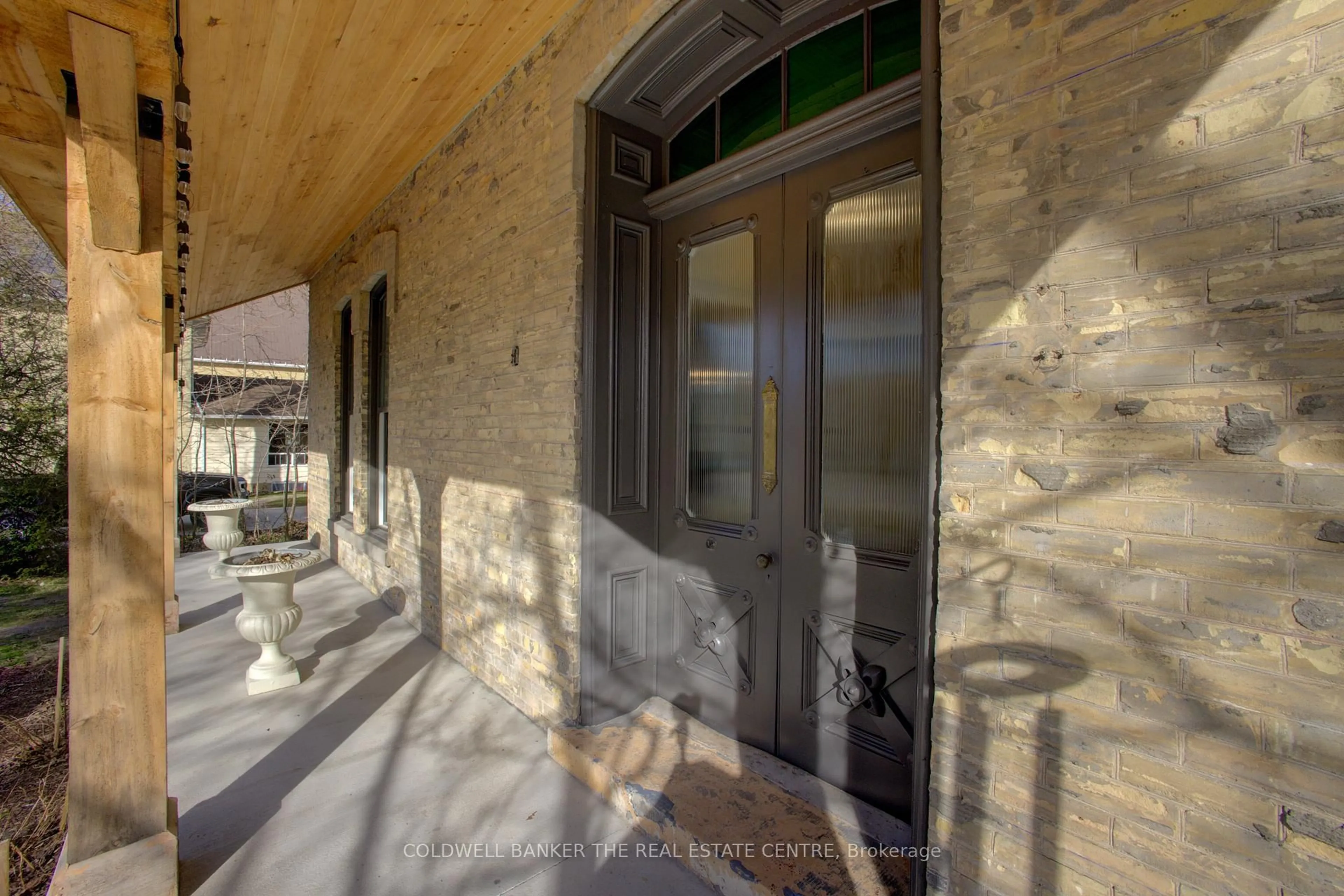 Unknown for 150 WELLINGTON St, Wellington North Ontario N0G 2L2