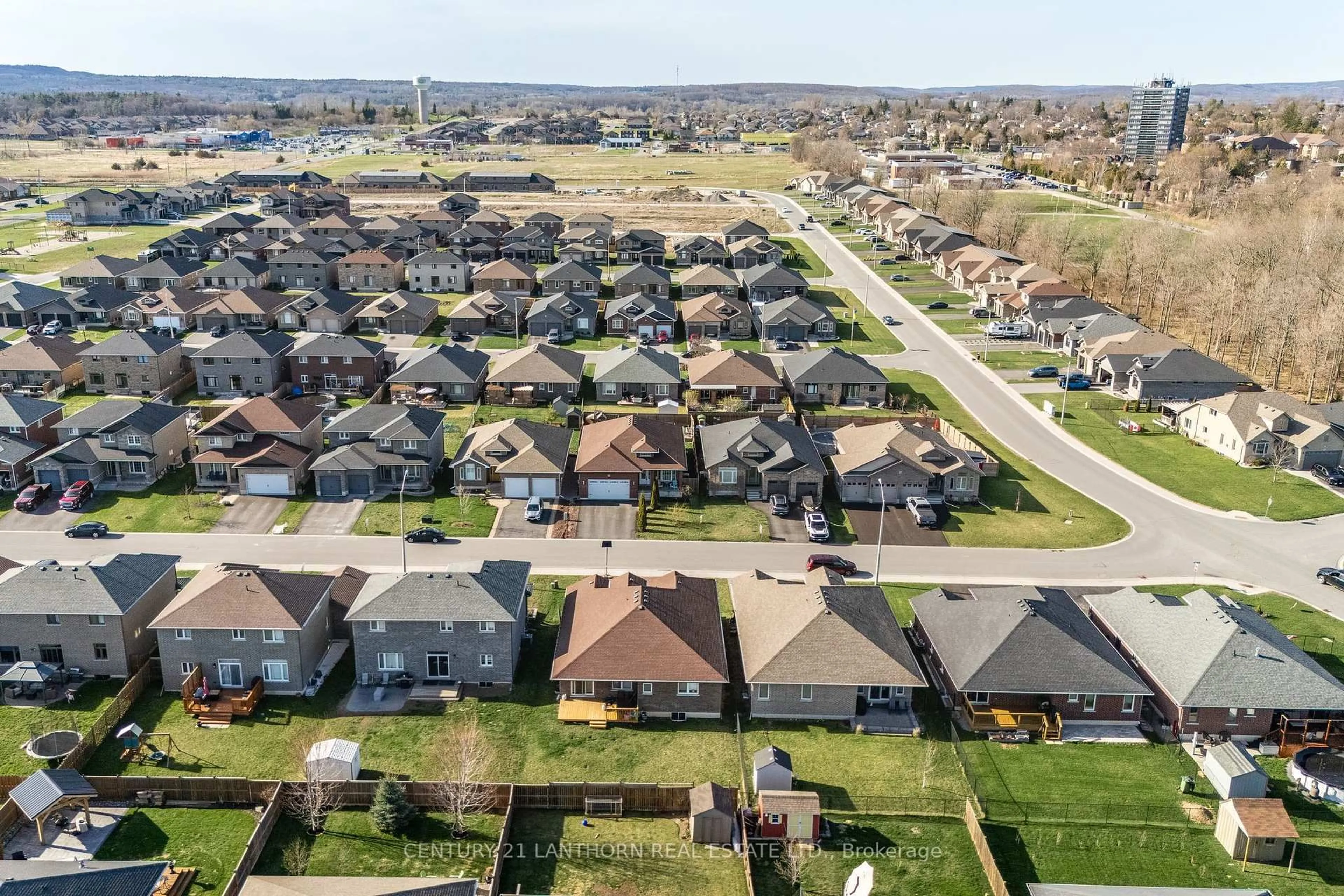A pic from outside/outdoor area/front of a property/back of a property/a pic from drone, street for 65 Crews Cres, Quinte West Ontario K8V 0G4