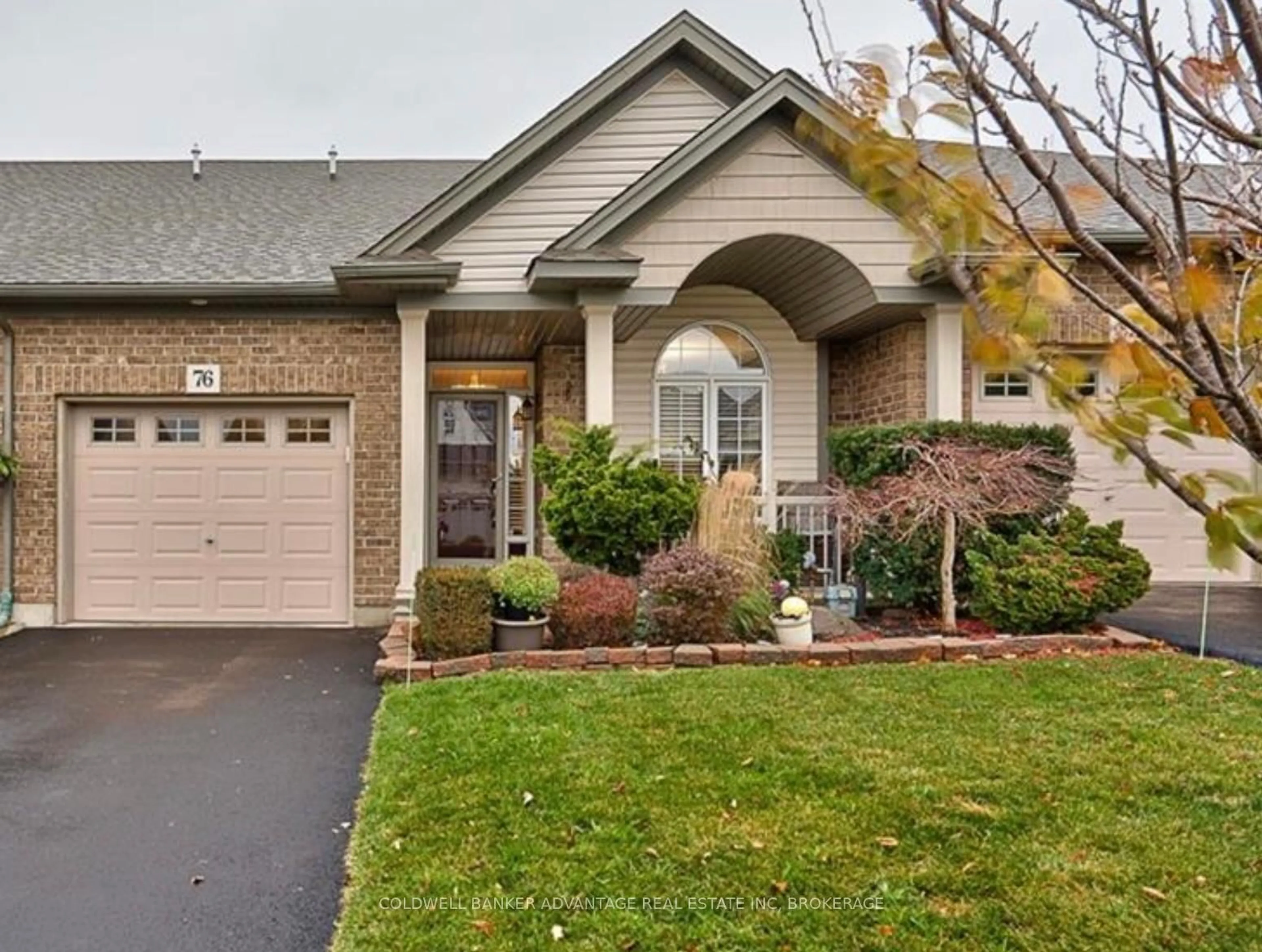 Home with brick exterior material, street for 76 Aaron Tr, Welland Ontario L3B 6G4