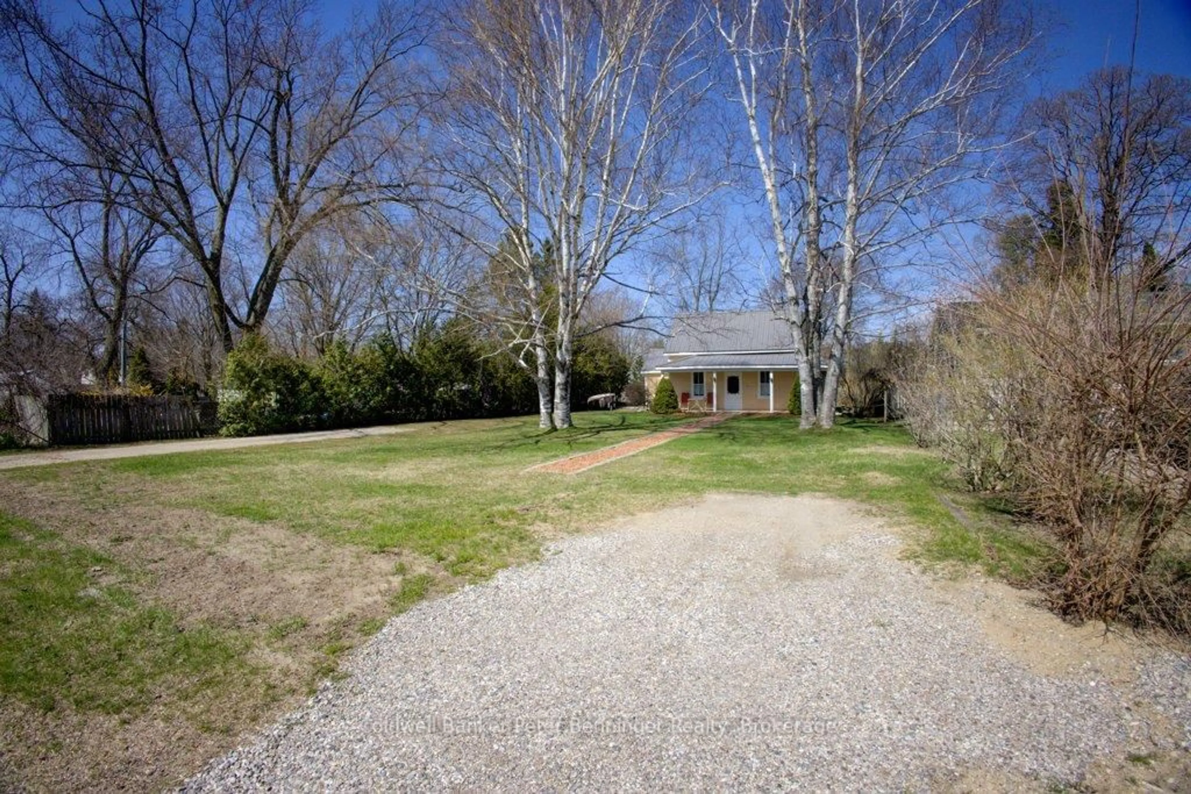 A pic from outside/outdoor area/front of a property/back of a property/a pic from drone, unknown for 381 Mill St, Saugeen Shores Ontario N0H 2C0