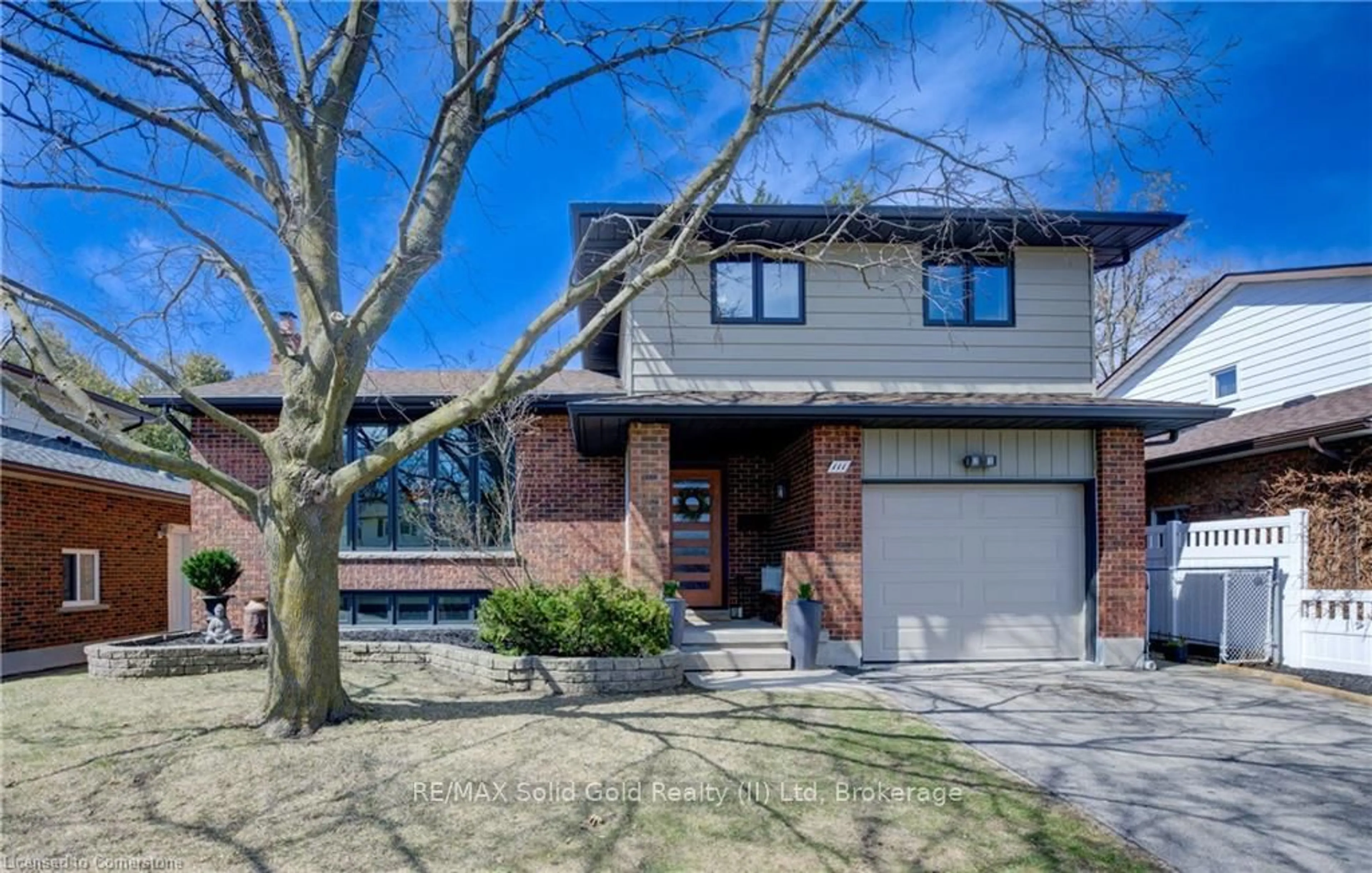 Home with brick exterior material, street for 111 Georgian Cres, Kitchener Ontario N2B 3N8
