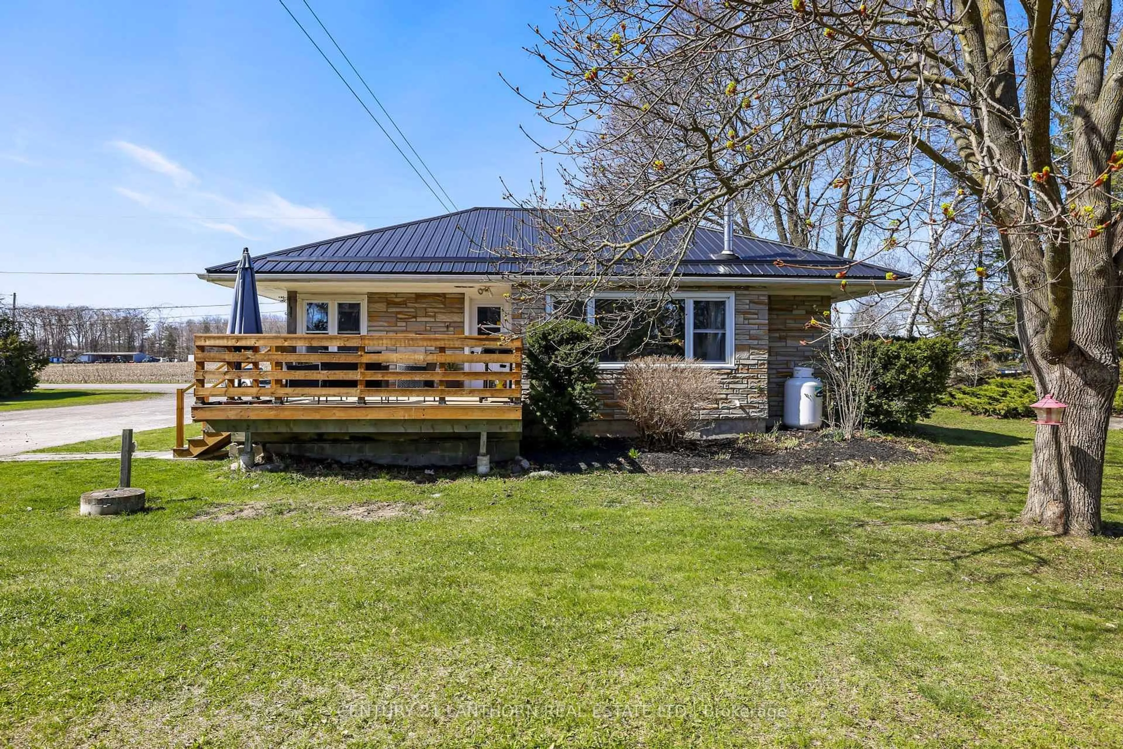 A pic from outside/outdoor area/front of a property/back of a property/a pic from drone, unknown for 51 Lafferty Rd, Trenton Ontario K8V 5P7