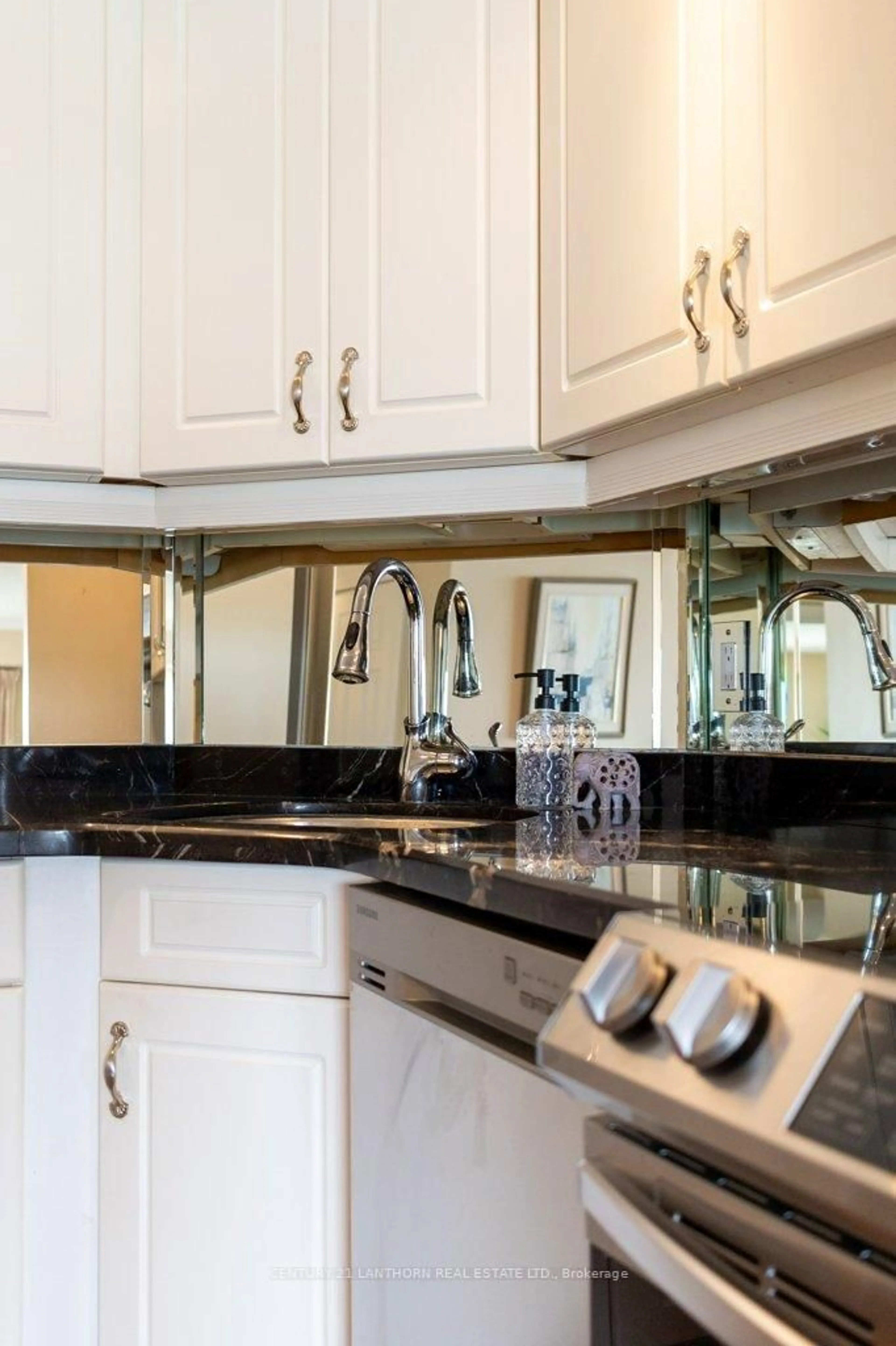 Contemporary kitchen, ceramic/tile floor for 2 South Front St #204, Belleville Ontario K8N 5K7