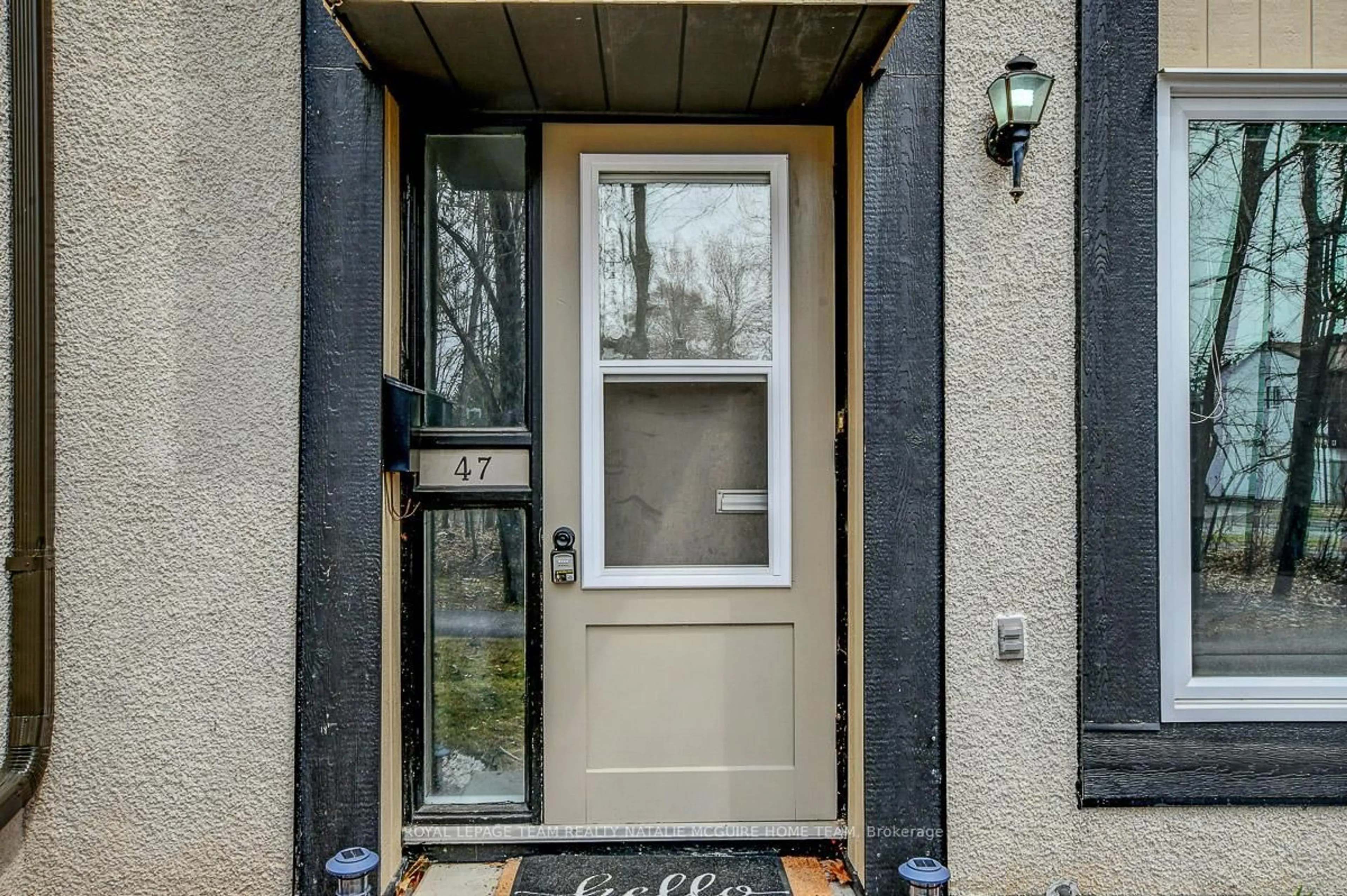 Indoor entryway for 3691 Albion Rd #47, Ottawa Ontario K1T 1P2