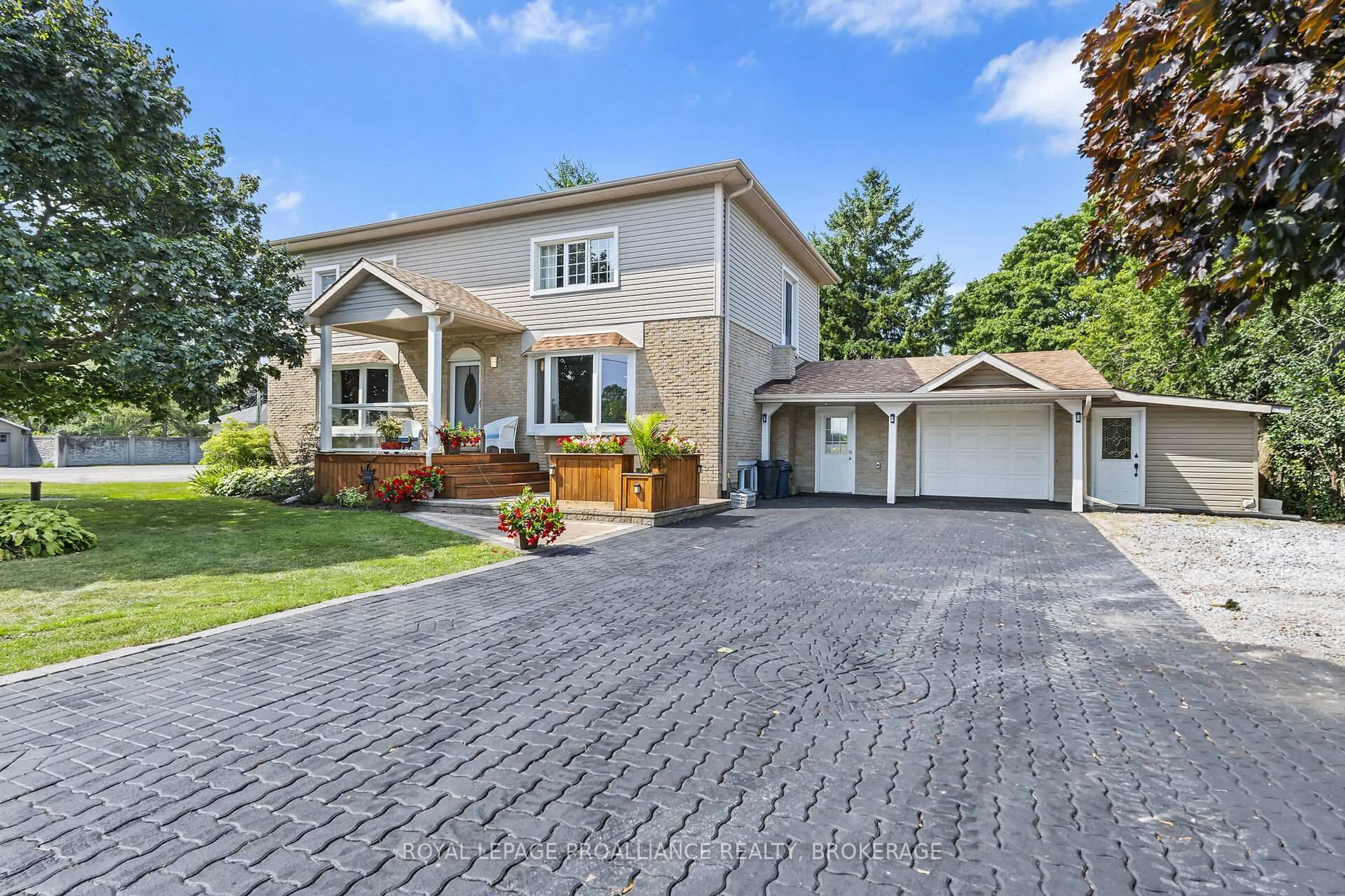 Home with brick exterior material, street for 2112 BURBROOK Rd, Kingston Ontario K7L 4V4