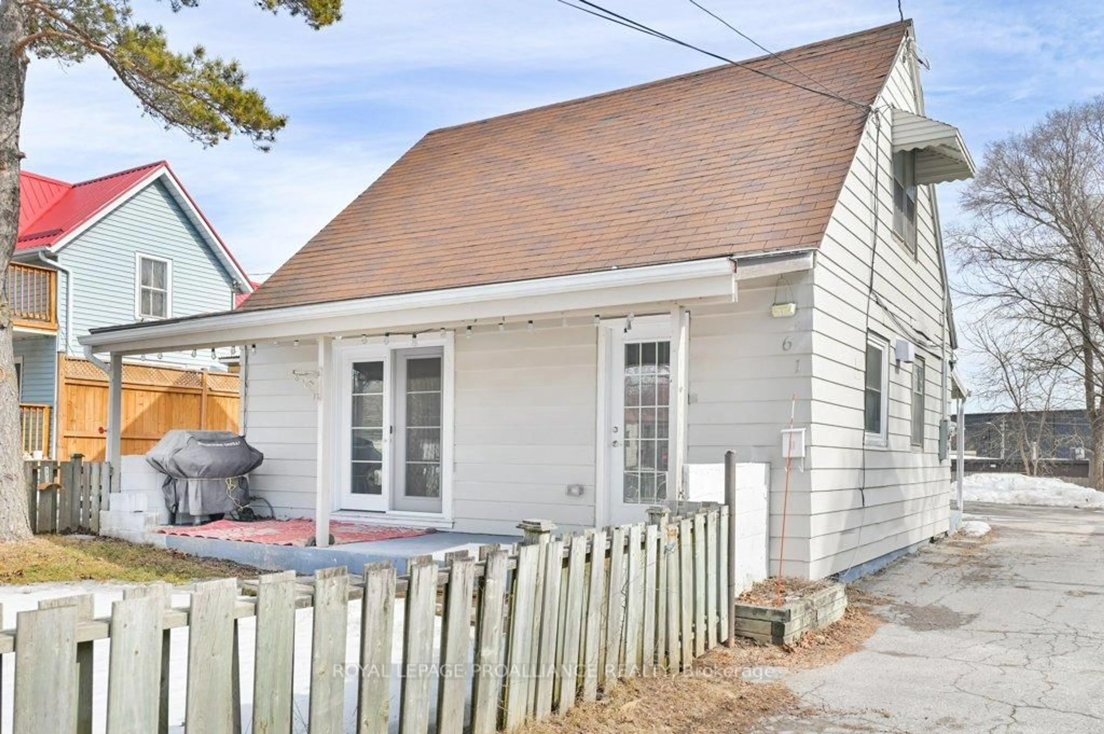 Home with vinyl exterior material, street for 61 Delaney St, Quinte West Ontario K8V 4L7