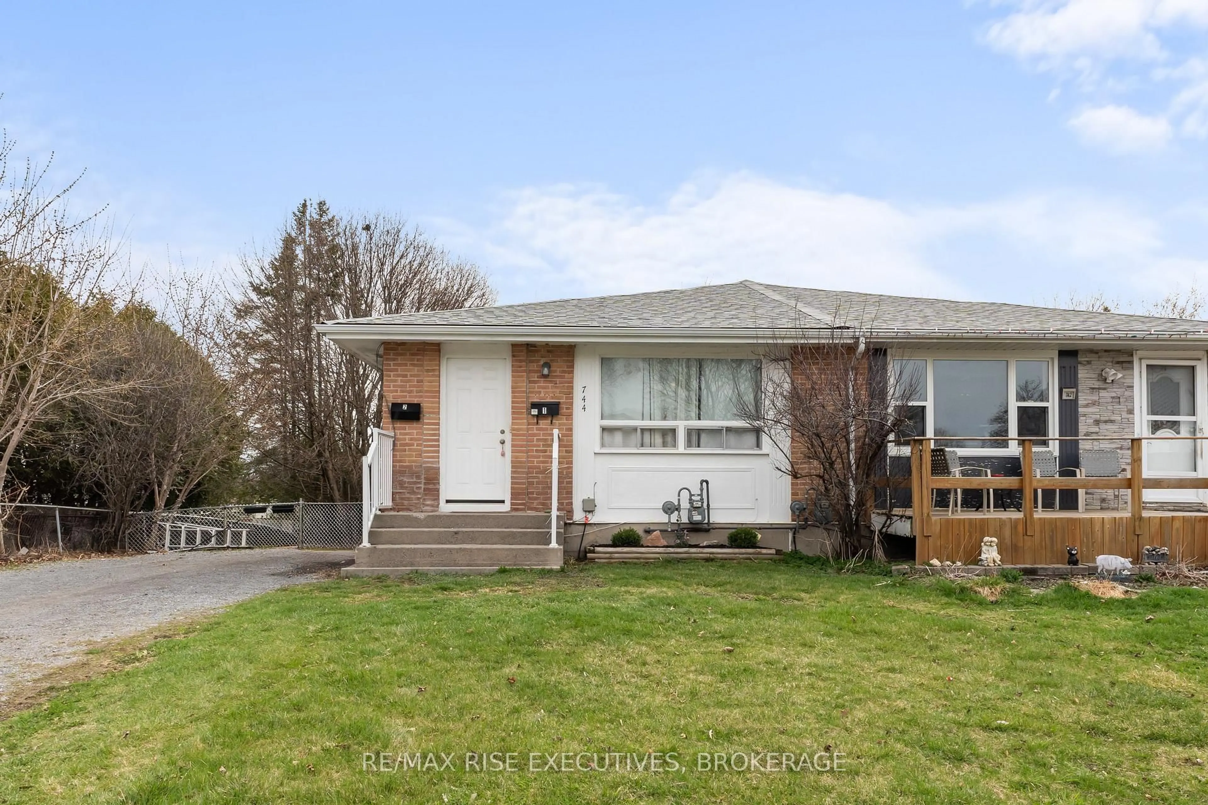 Unknown for 744 Selkirk Rd, Kingston Ontario K7P 1A5