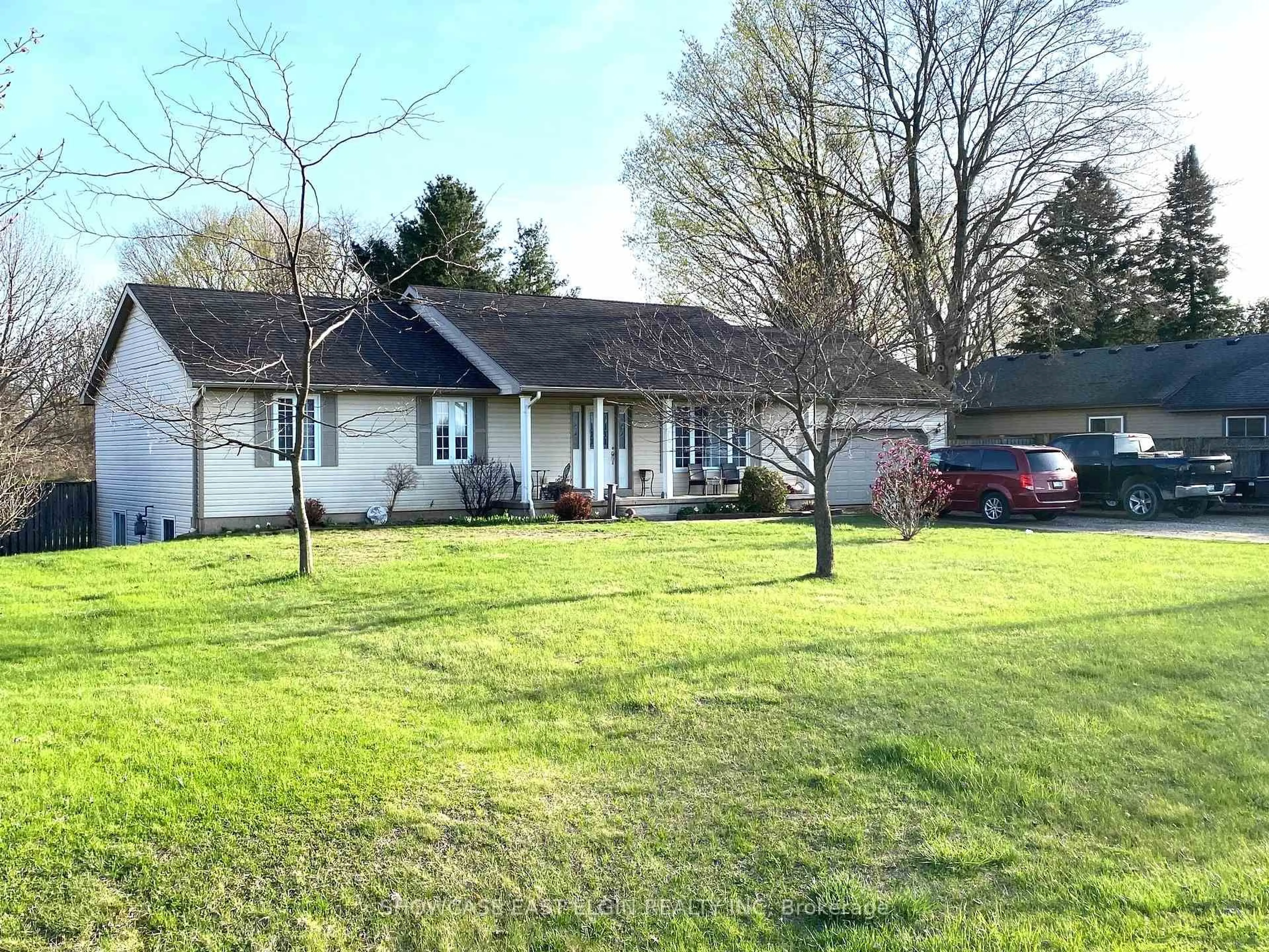 A pic from outside/outdoor area/front of a property/back of a property/a pic from drone, street for 53321 Calton Line, Malahide Ontario N5H 2R5