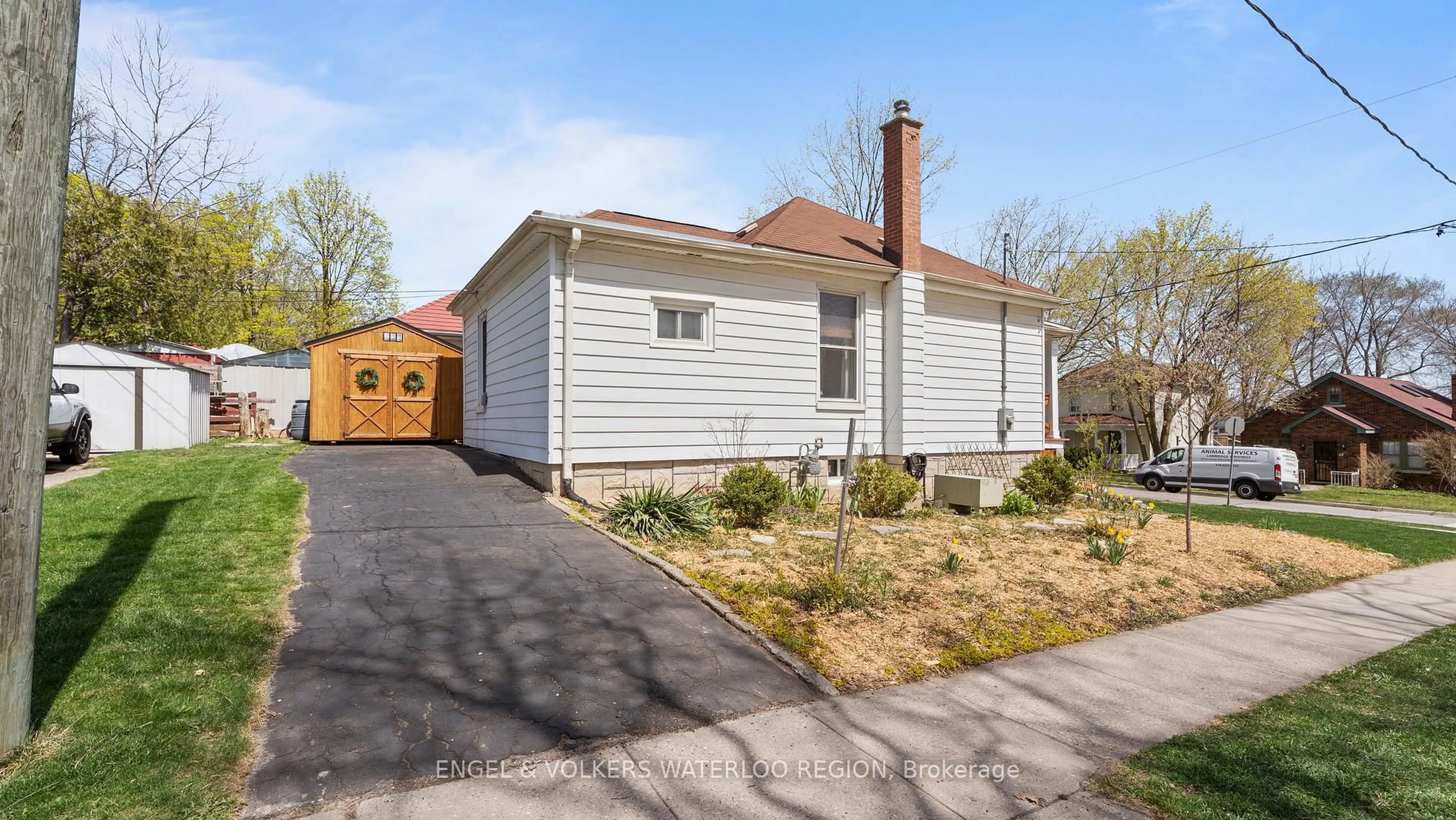 Home with vinyl exterior material, street for 64 Forest Rd, Cambridge Ontario N1S 3B5