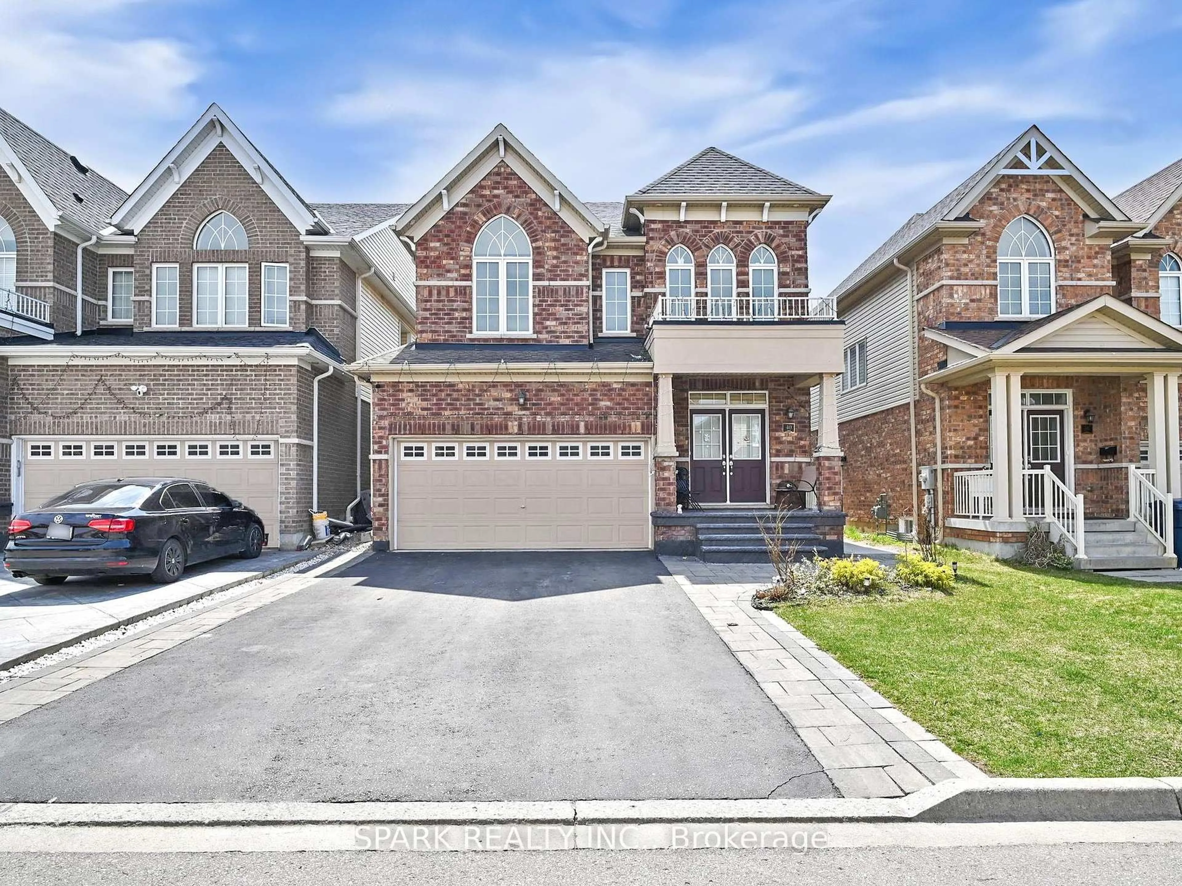 Home with brick exterior material, street for 40 Mullholland Ave, Cambridge Ontario N3H 0C3