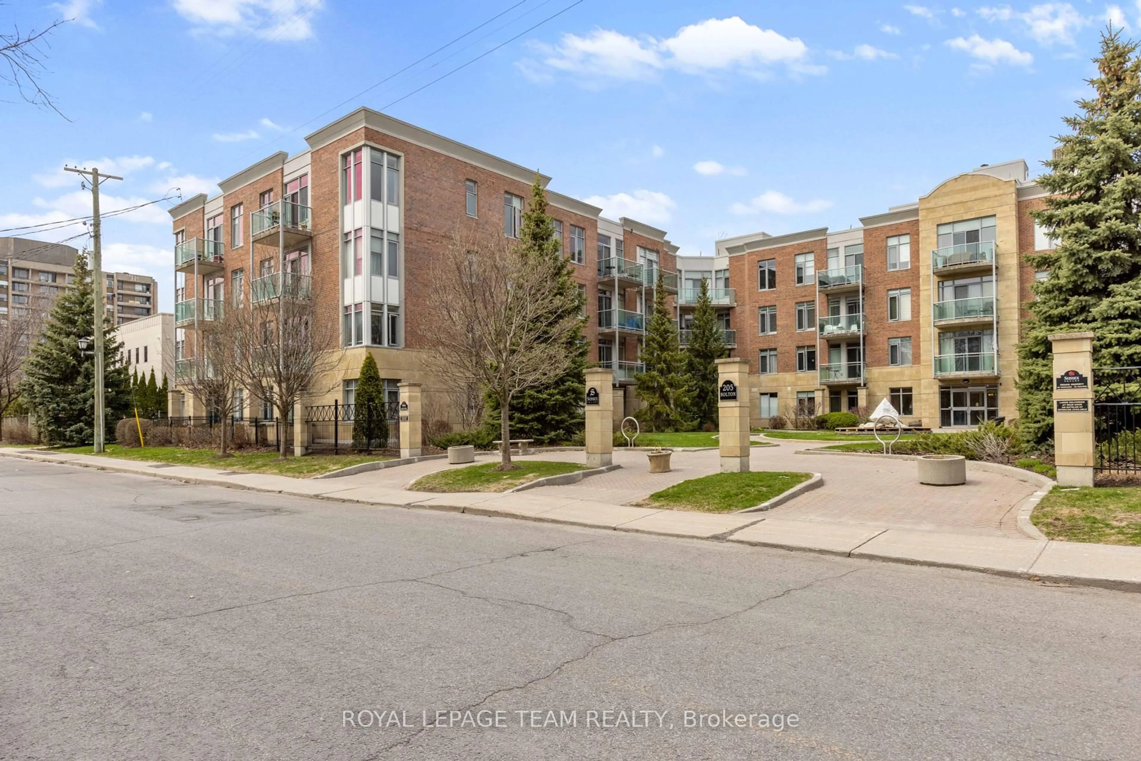Unknown for 205 Bolton St #223, Ottawa Ontario K1N 1K7