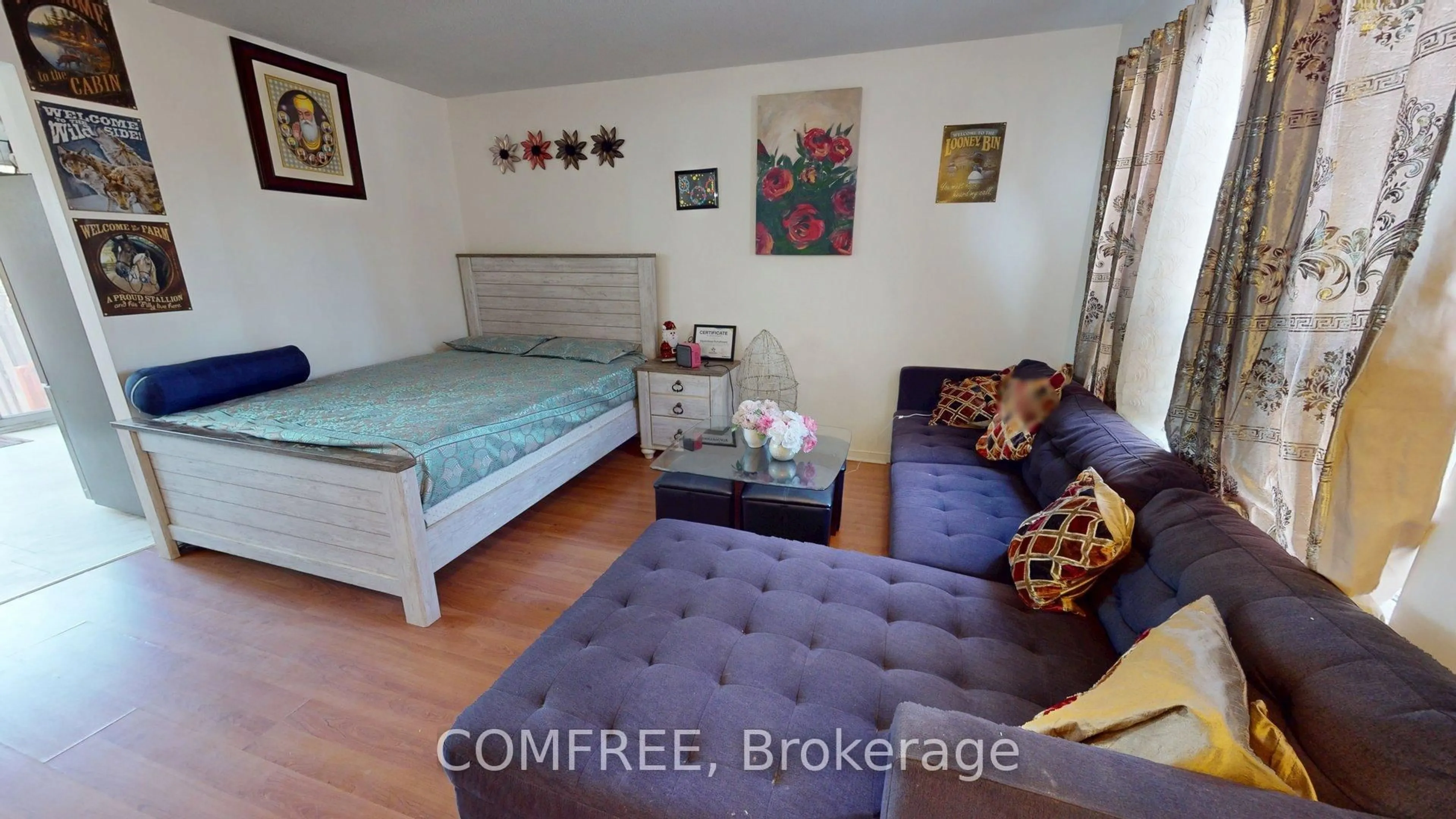 A pic of a room for 36 Chatham St, Brantford Ontario N3T 2N6
