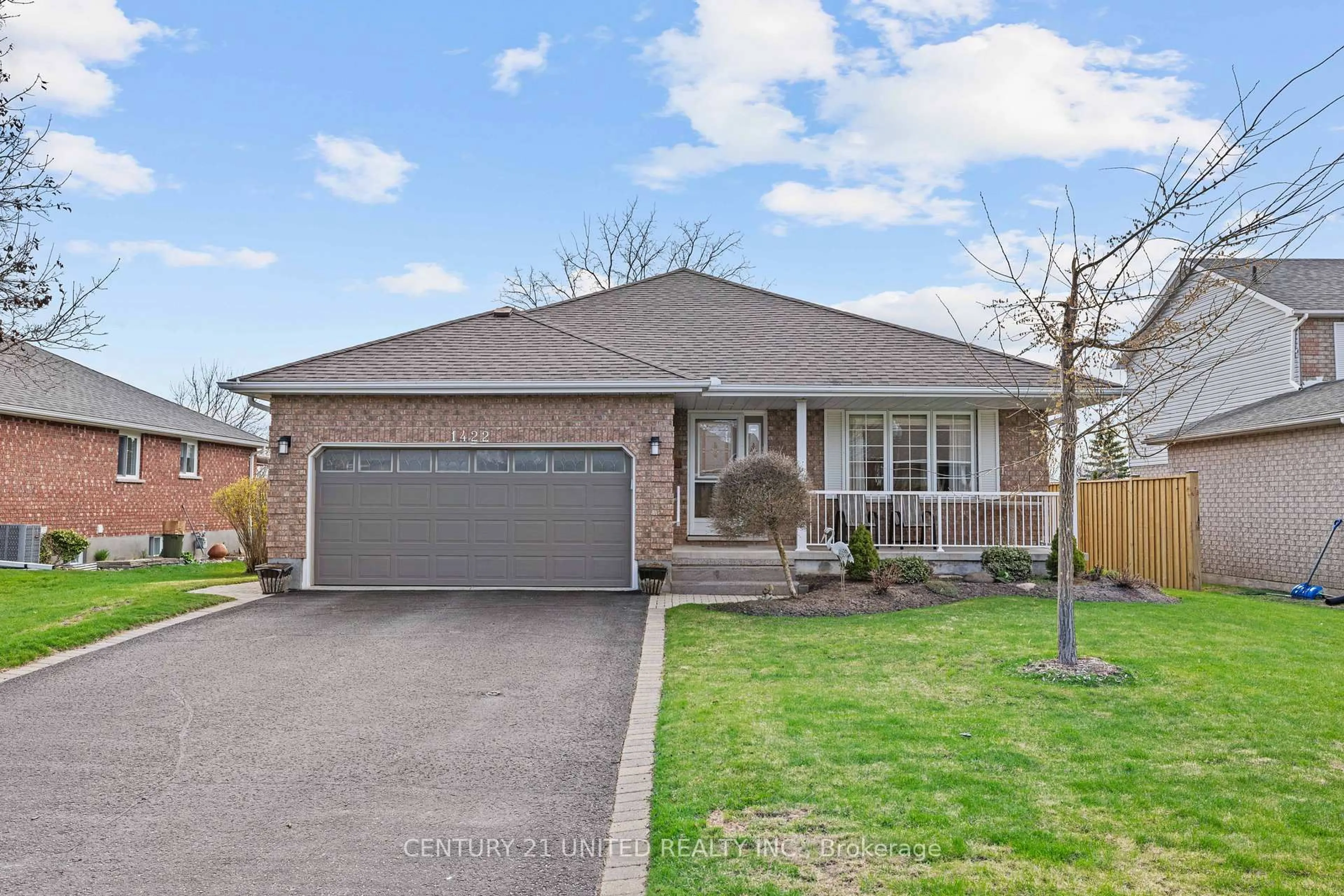 Home with brick exterior material, street for 1422 Glenforest Cres, Peterborough West Ontario K9K 2J1