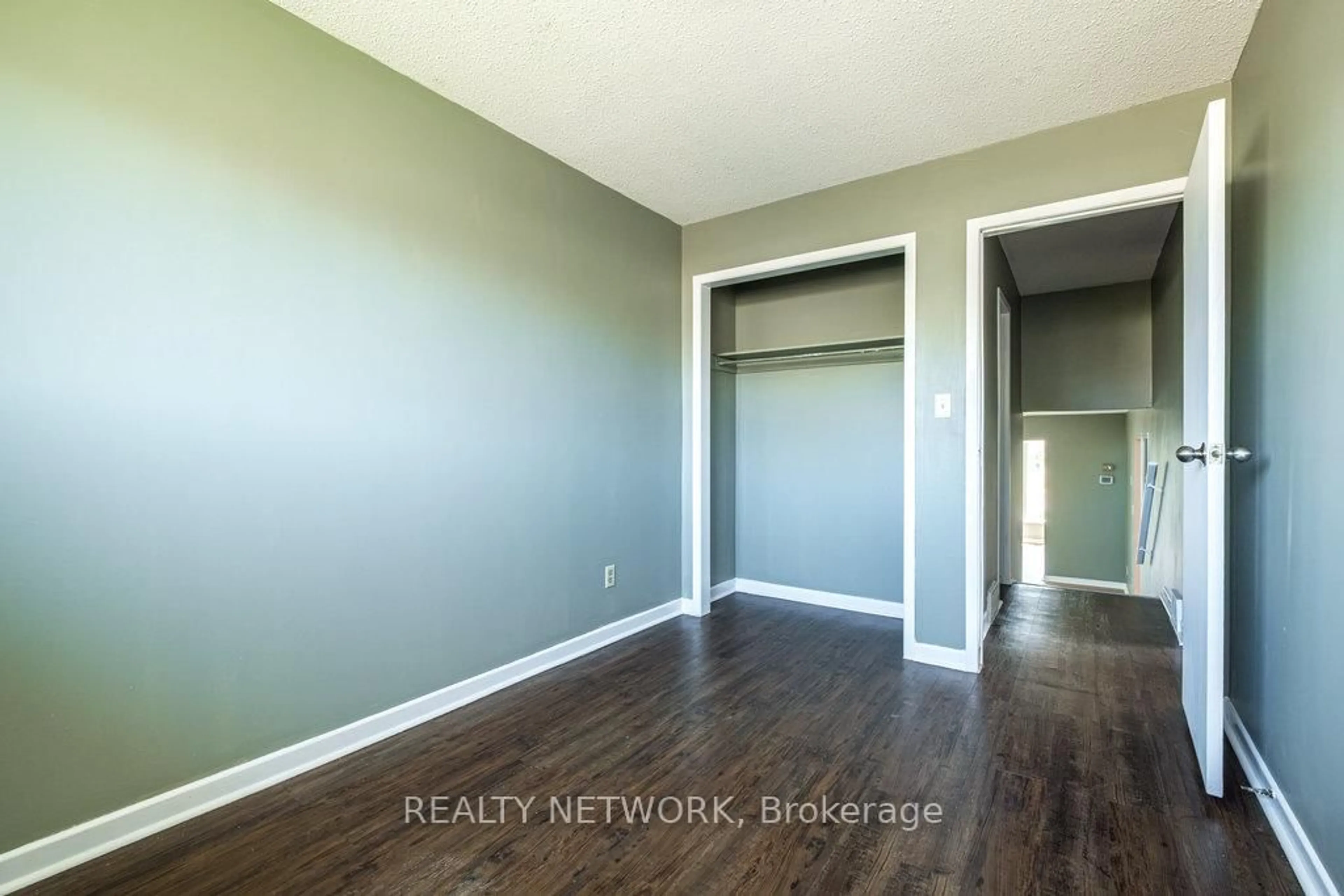 A pic of a room for 21 Tupper Dr, Thorold Ontario L2V 4B8