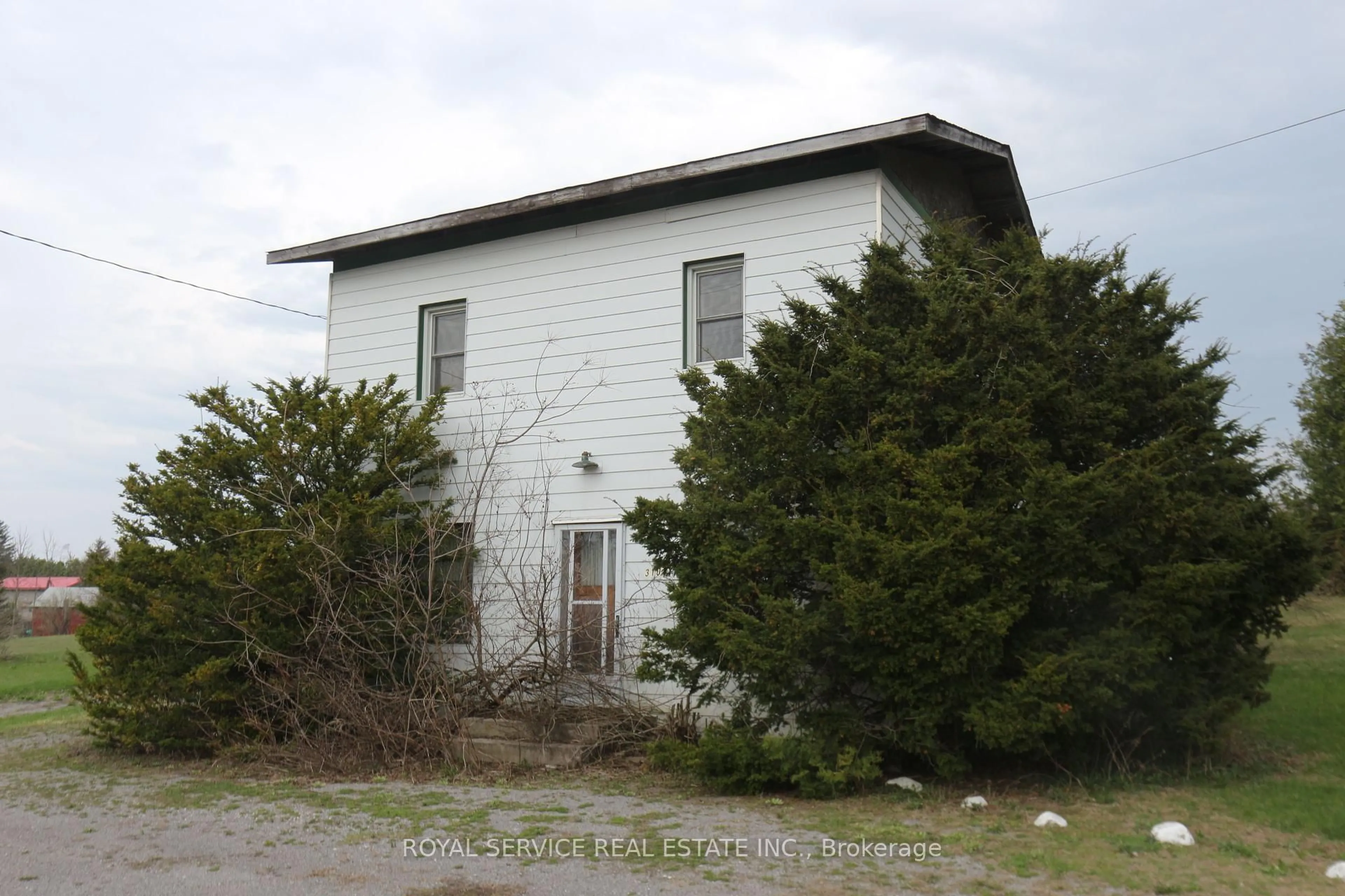 Shed for 3104 Lakefield Rd, Selwyn Ontario K9J 6X5