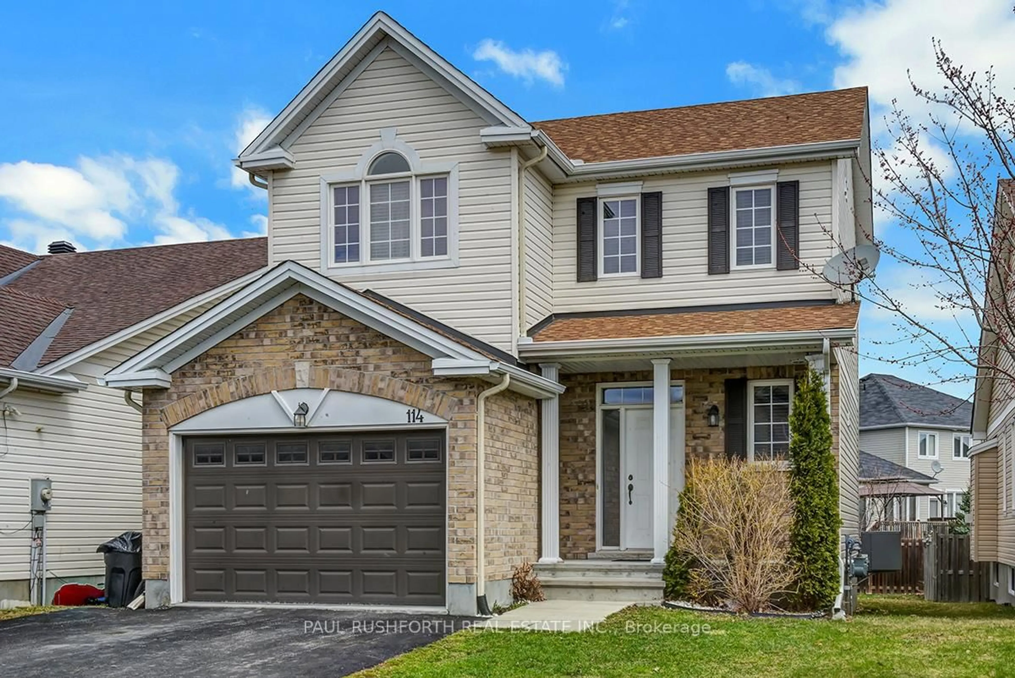 Home with vinyl exterior material, street for 114 Bert Hall St, Arnprior Ontario K7S 0G7
