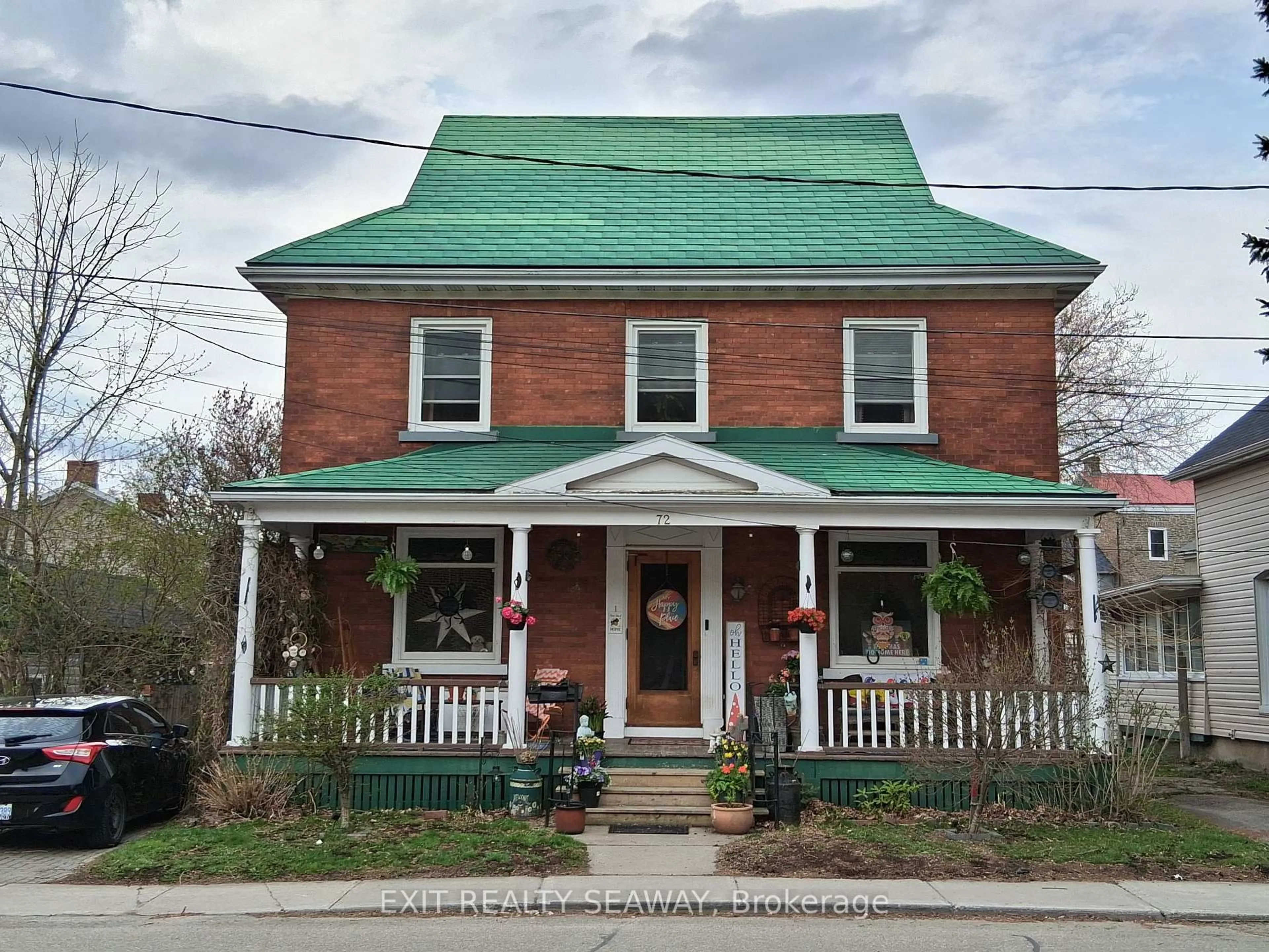 Home with brick exterior material, street for 72 John St, Brockville Ontario K6V 5A9