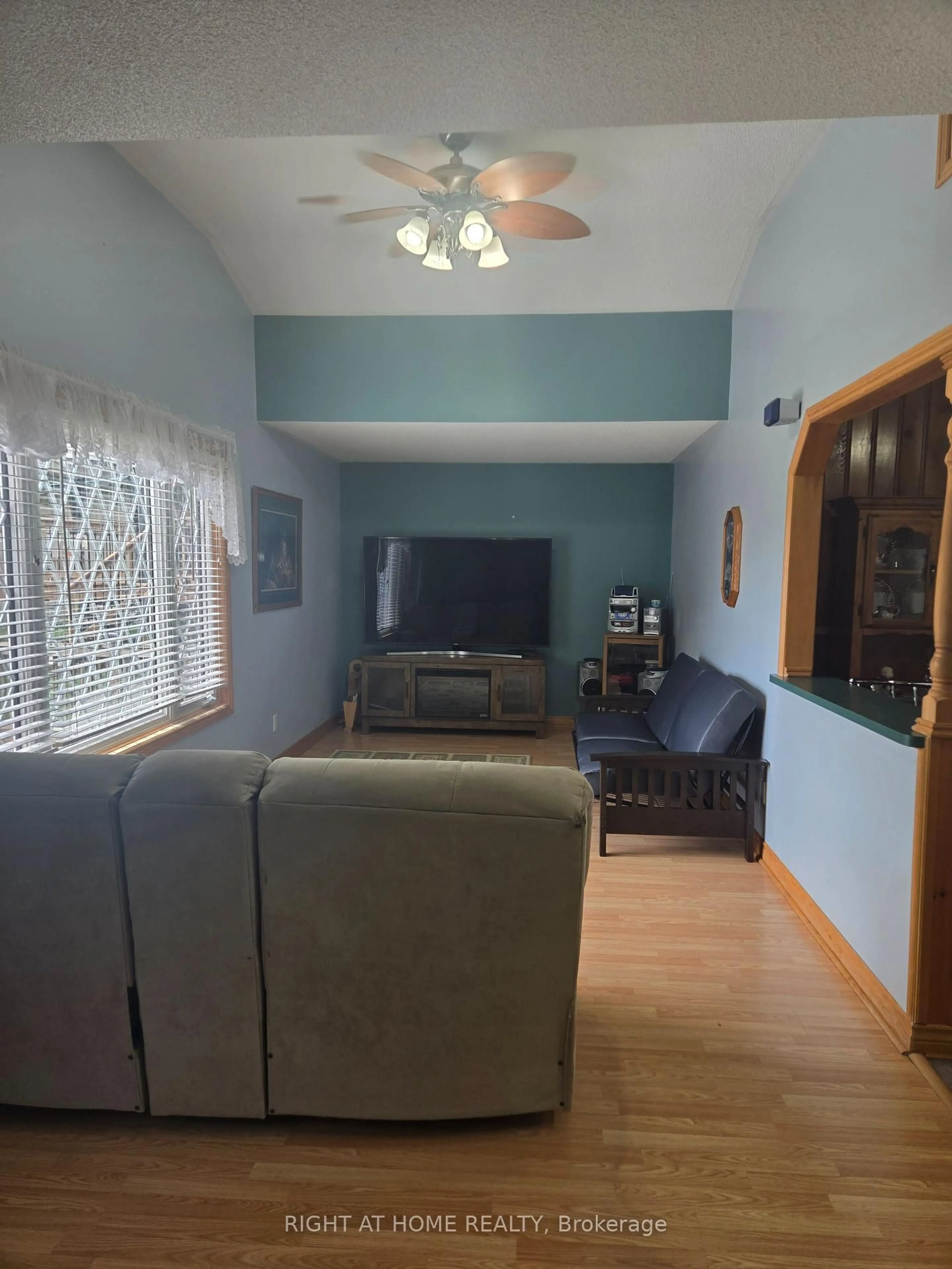 Living room with furniture, unknown for 1043 Lobo Dr #40, Minden Hills Ontario K0M 2K0