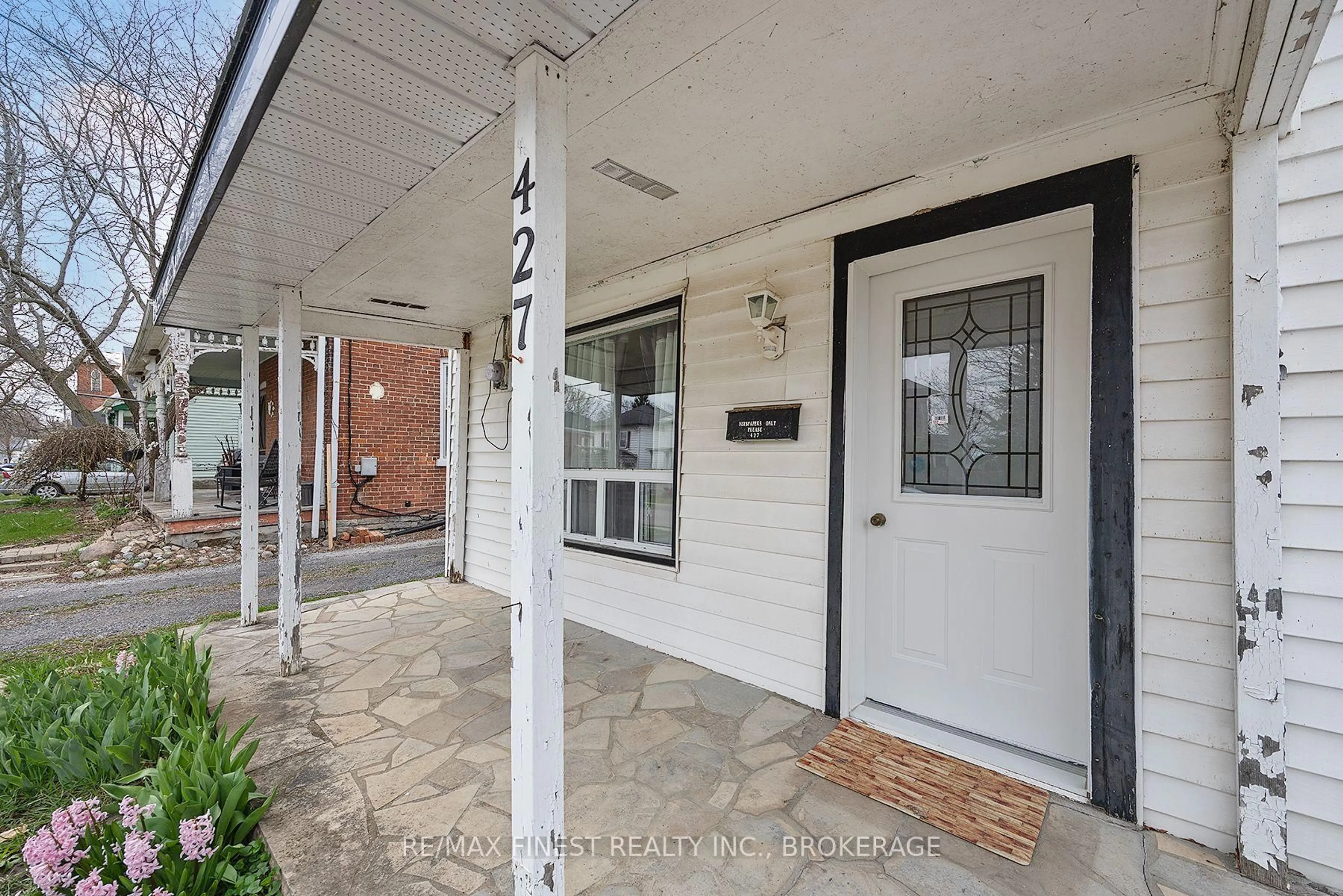 Unknown for 427 Thomas St, Deseronto Ontario K0K 1X0